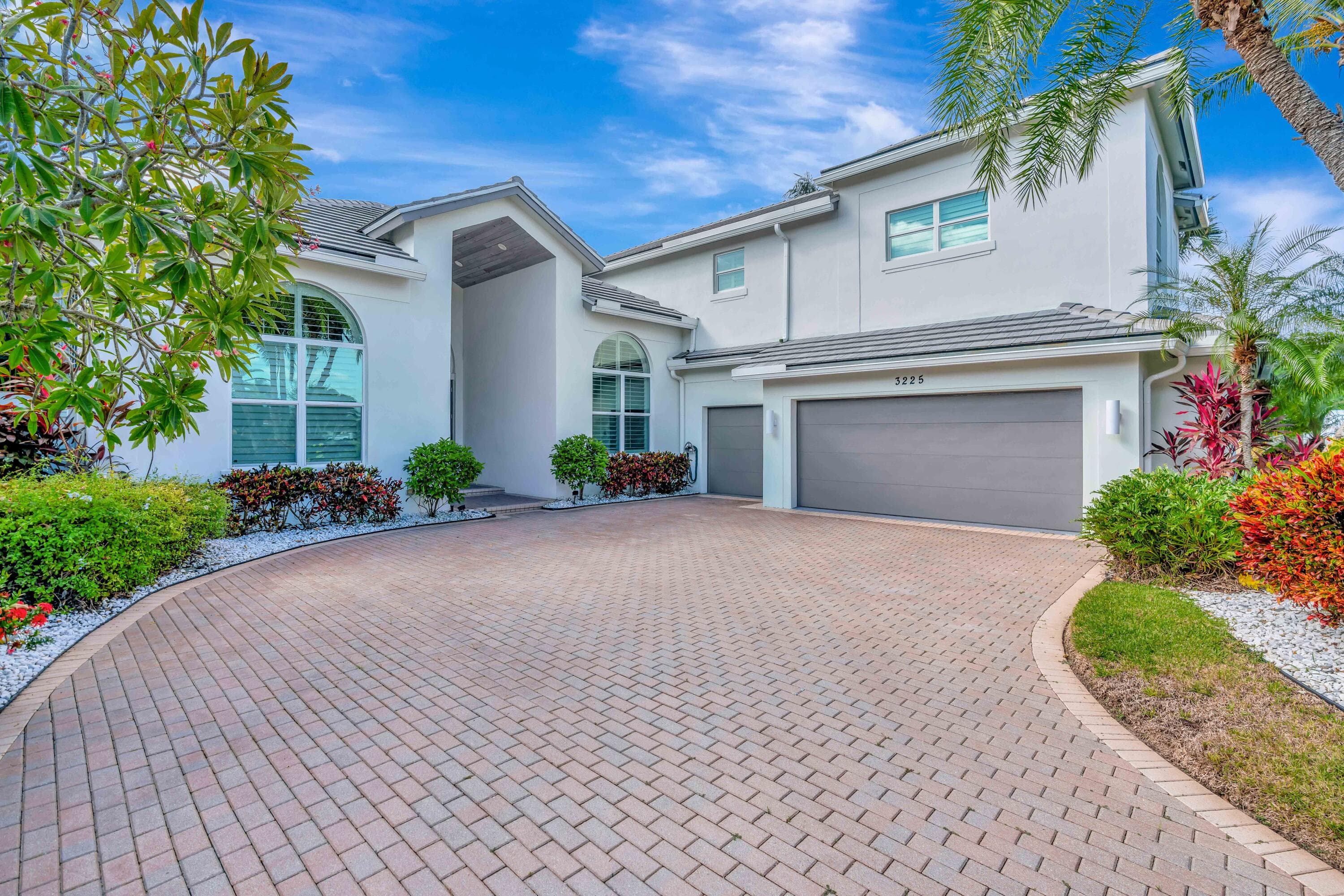 3225 SE Braemar Way, Port St. Lucie, FL 34952 — photo 1 of 92