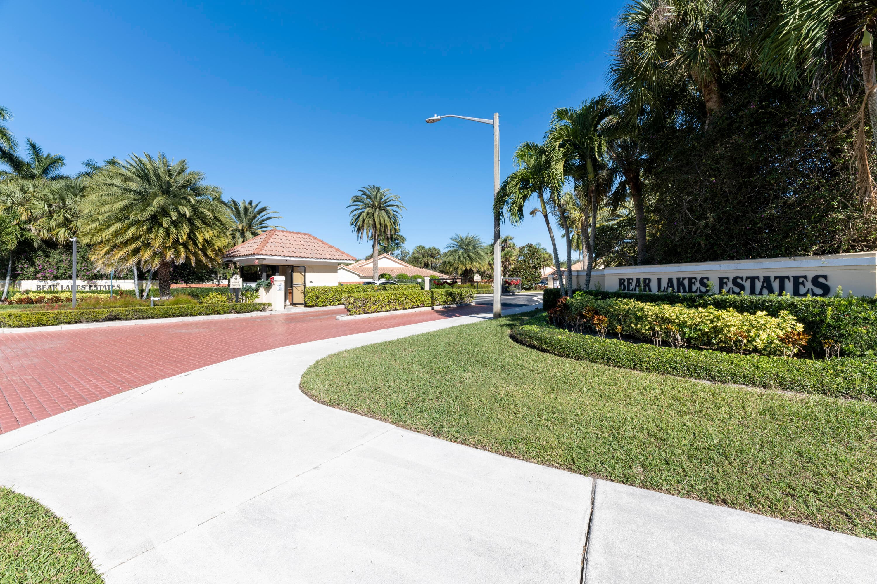 2557 Seminole Circle, West Palm Beach, FL 33409 — photo 46 of 65