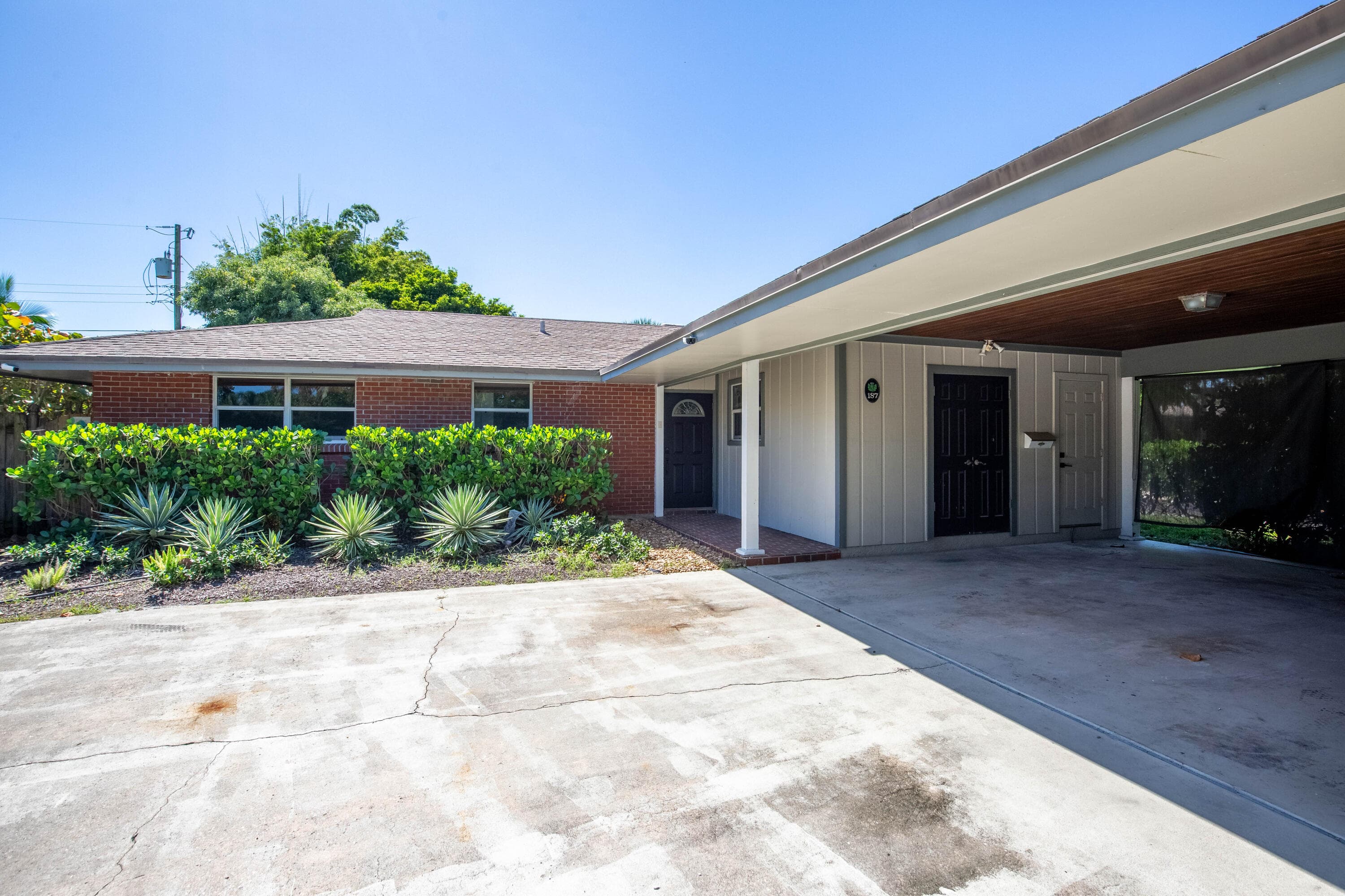 187 Auburn Drive, Lake Worth Beach, FL 33460 — photo 13 of 19