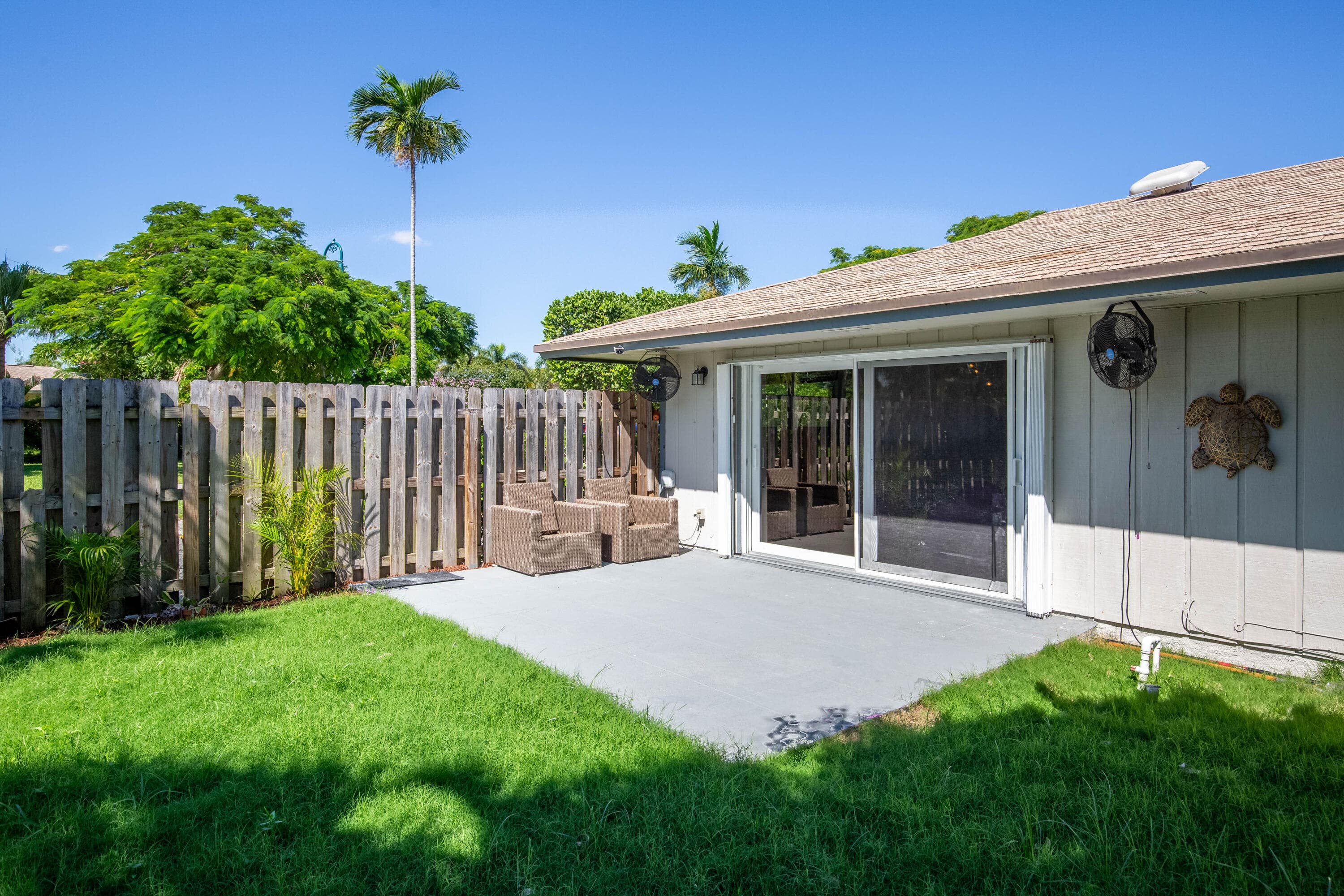 187 Auburn Drive, Lake Worth Beach, FL 33460 — photo 17 of 19