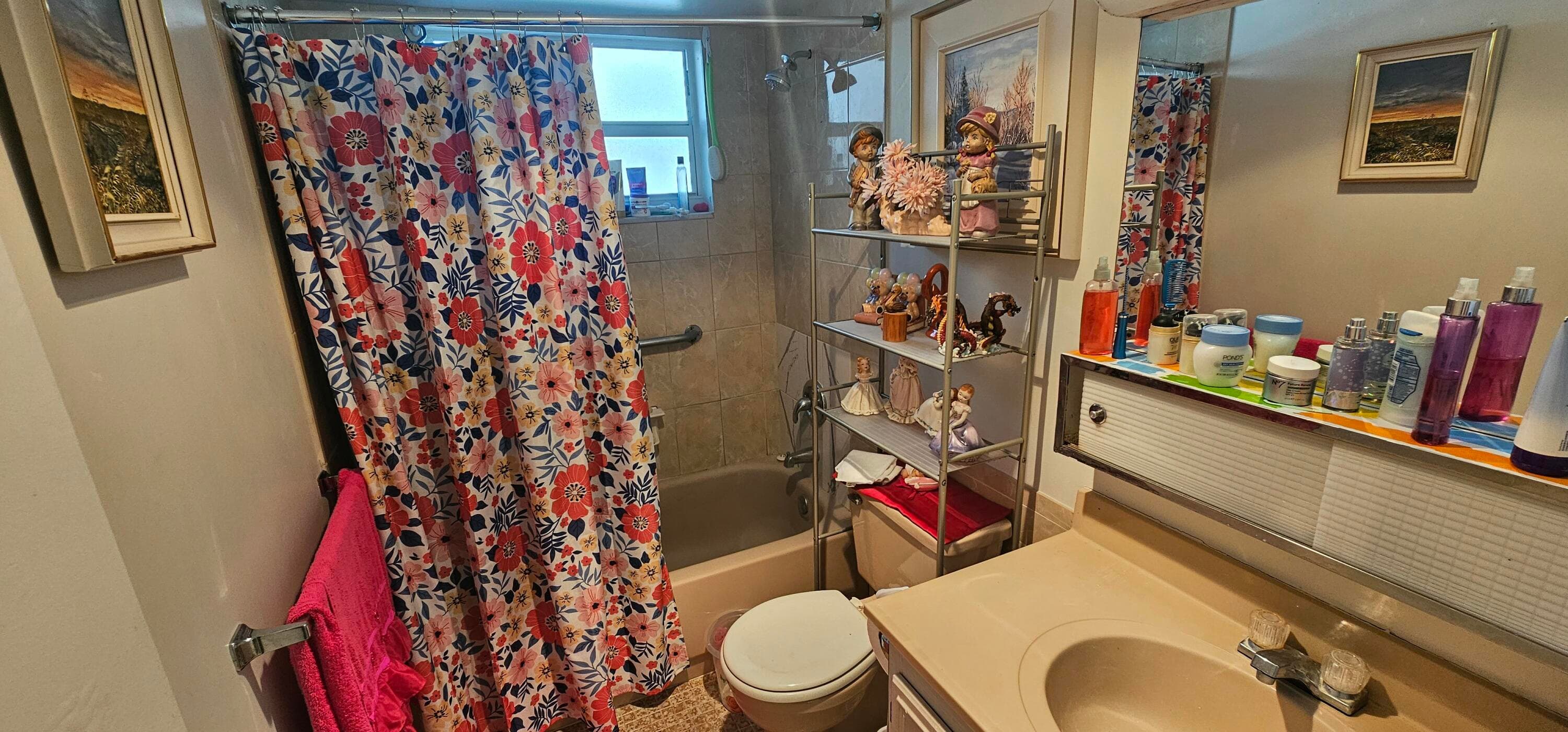 721 Lori Dr 105, Palm Springs, FL 33461 — photo 10 of 24