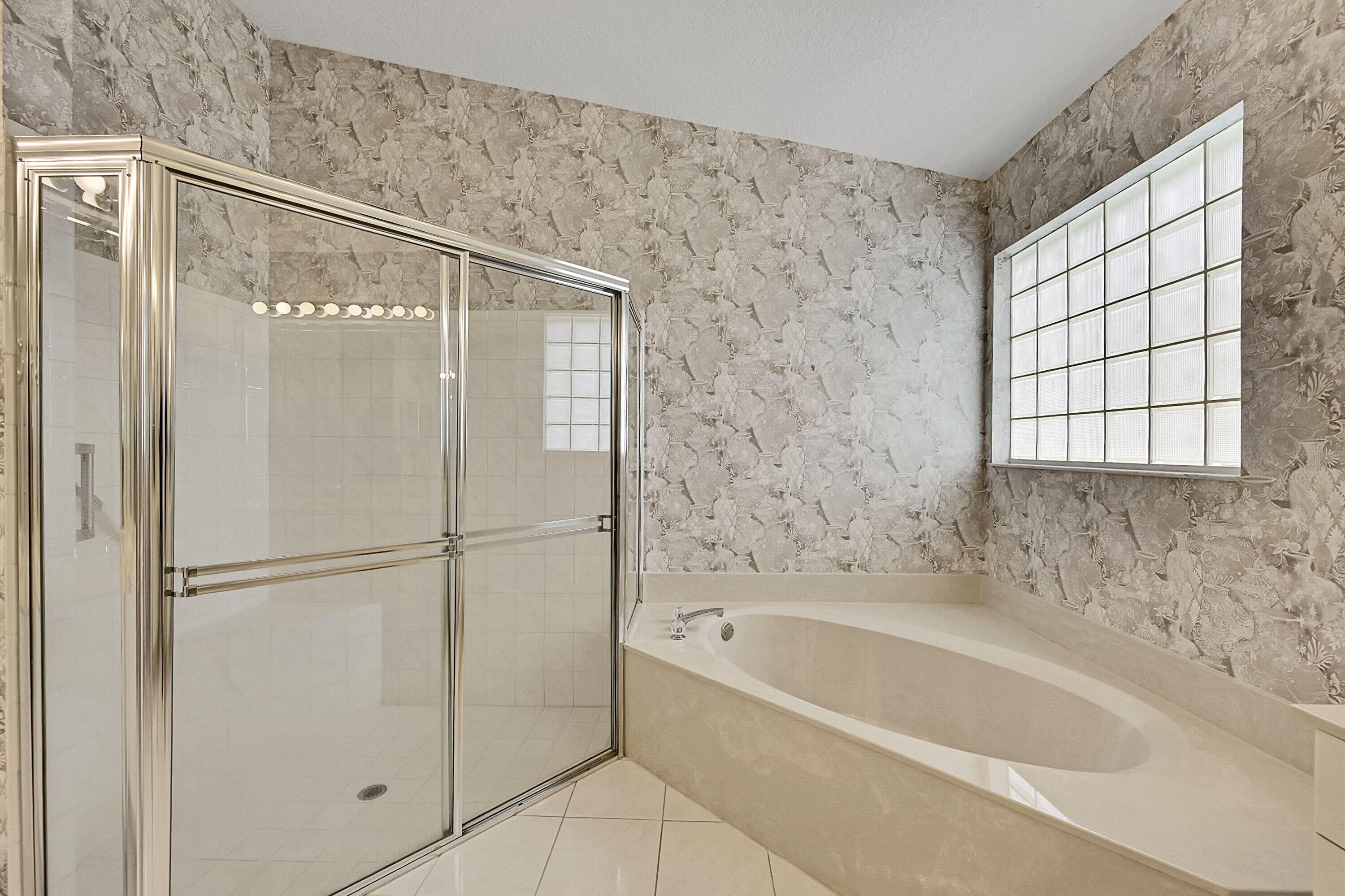 10382 Utopia Circle E, Boynton Beach, FL 33437 — photo 17 of 43