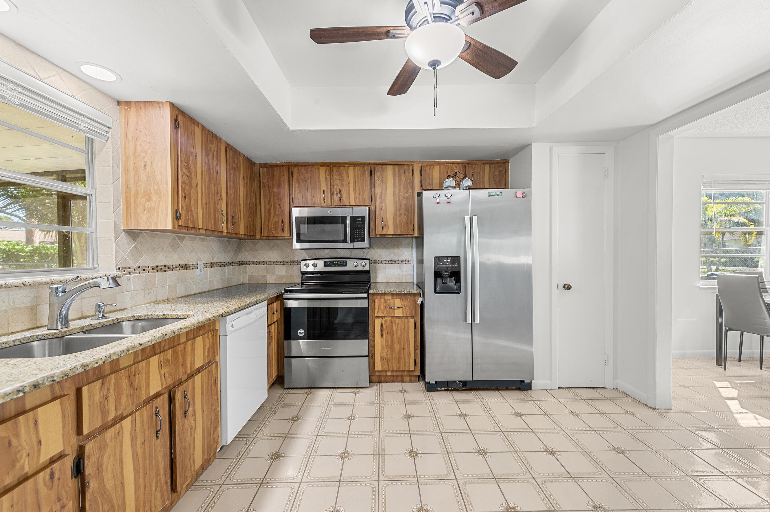 357 NW Hogan Street, Port St. Lucie, FL 34983 — photo 15 of 37
