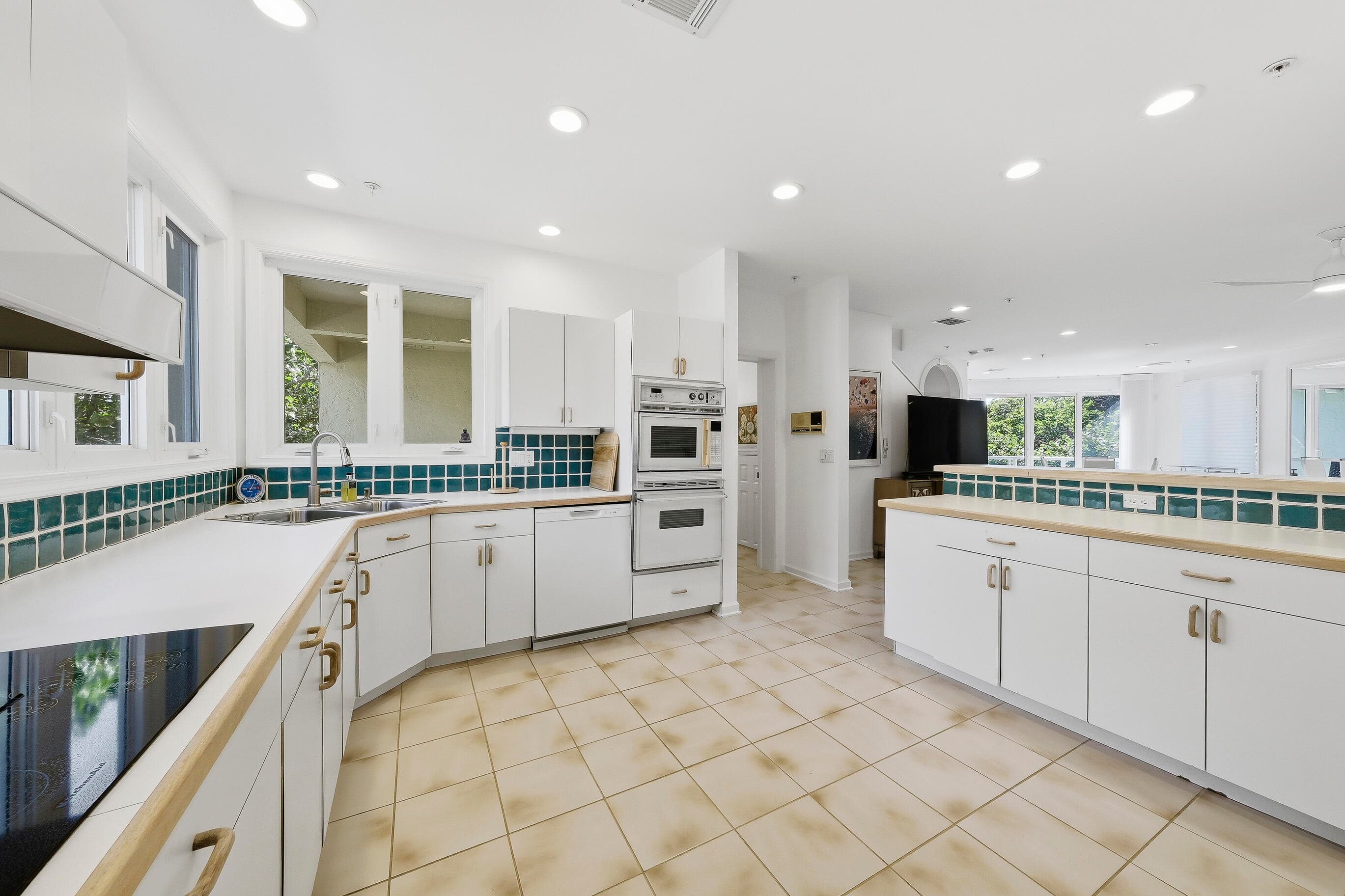 4535 Coquina Road, Ocean Ridge, FL 33435 — photo 18 of 45