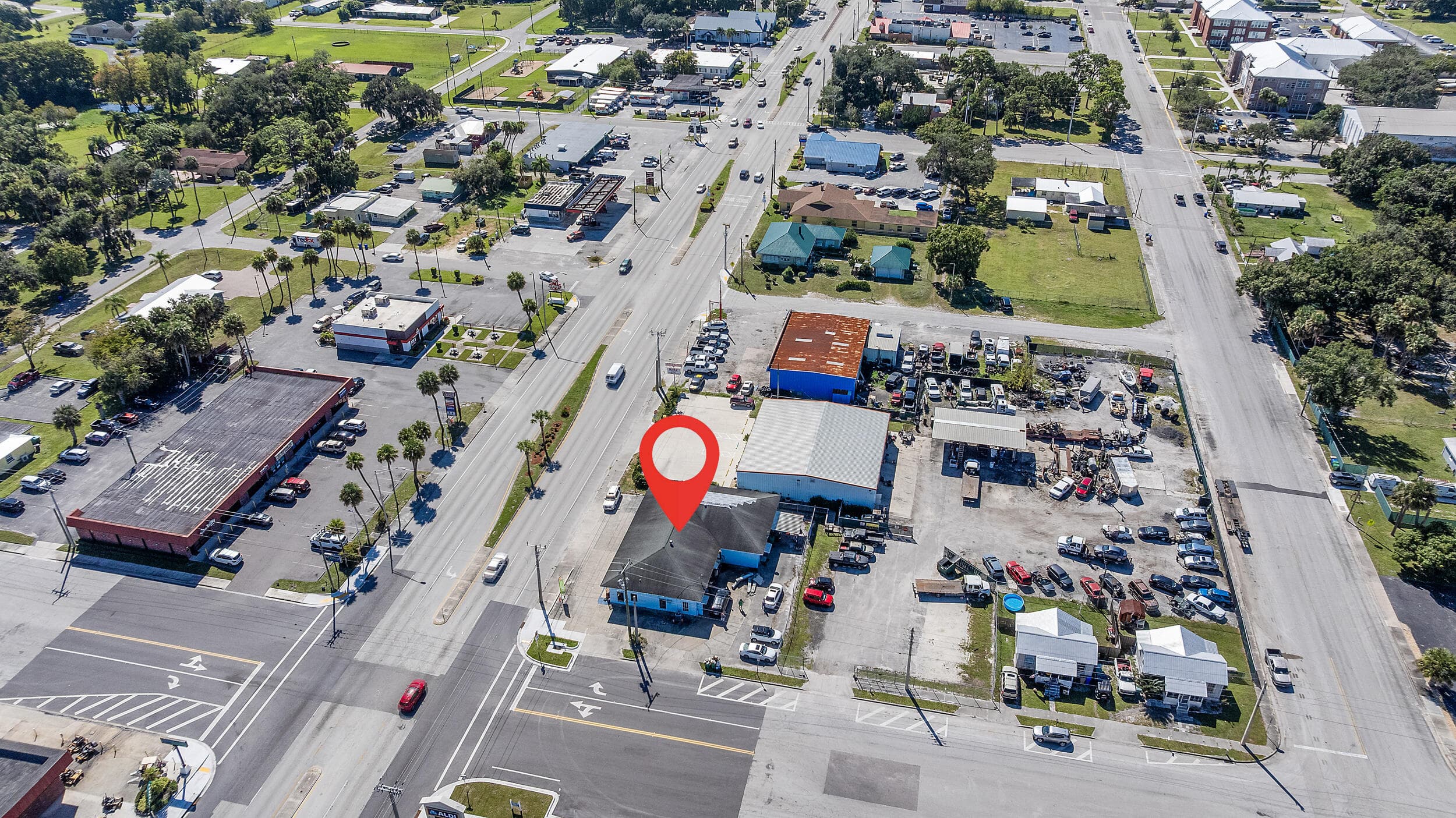 400 S Parrott Avenue, Okeechobee, FL 34974 — photo 1 of 25