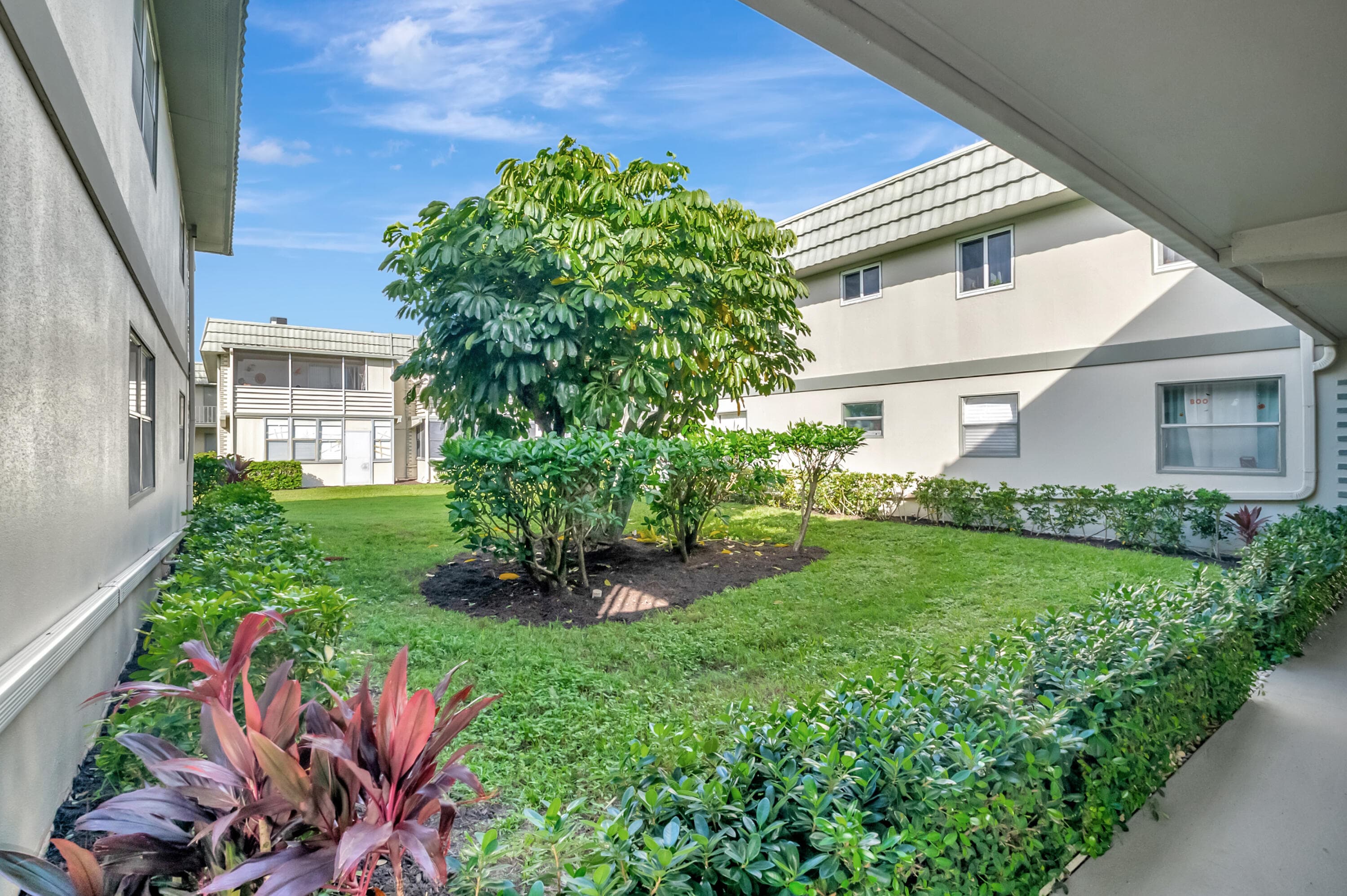 195 Monaco E 195, Delray Beach, FL 33446 — photo 3 of 64
