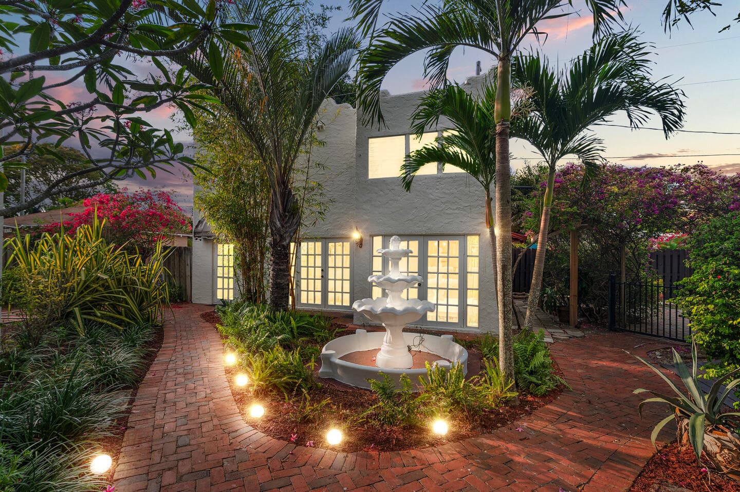 643 36th Street, West Palm Beach, FL 33407 — photo 1 of 63