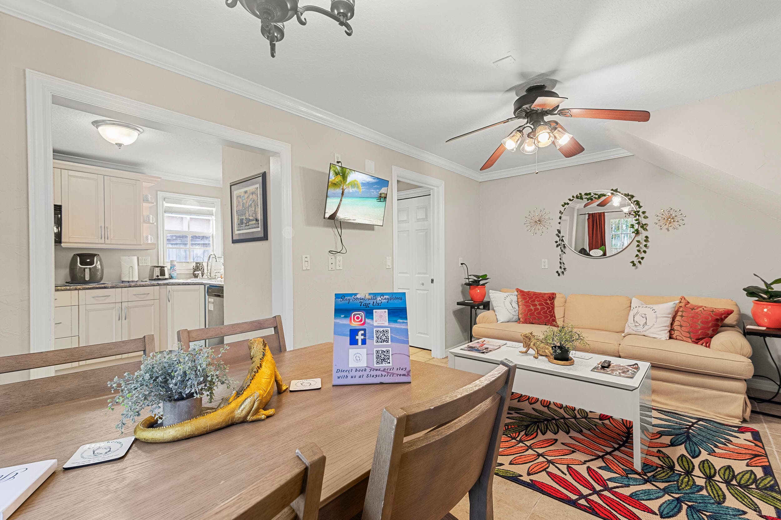 643 36th Street, West Palm Beach, FL 33407 — photo 7 of 63
