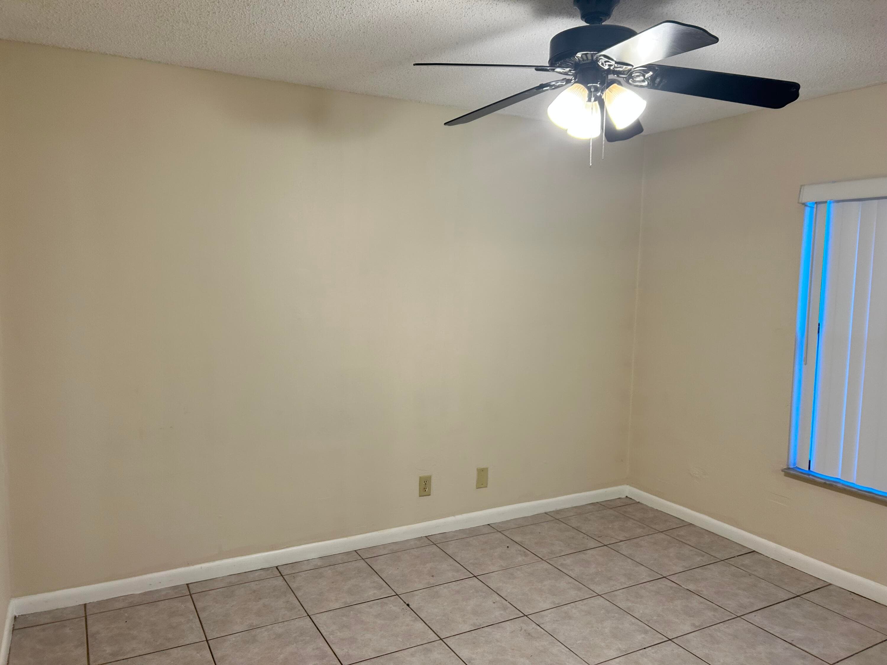 23 Crossings Circle E, Boynton Beach, FL 33435 — photo 4 of 19
