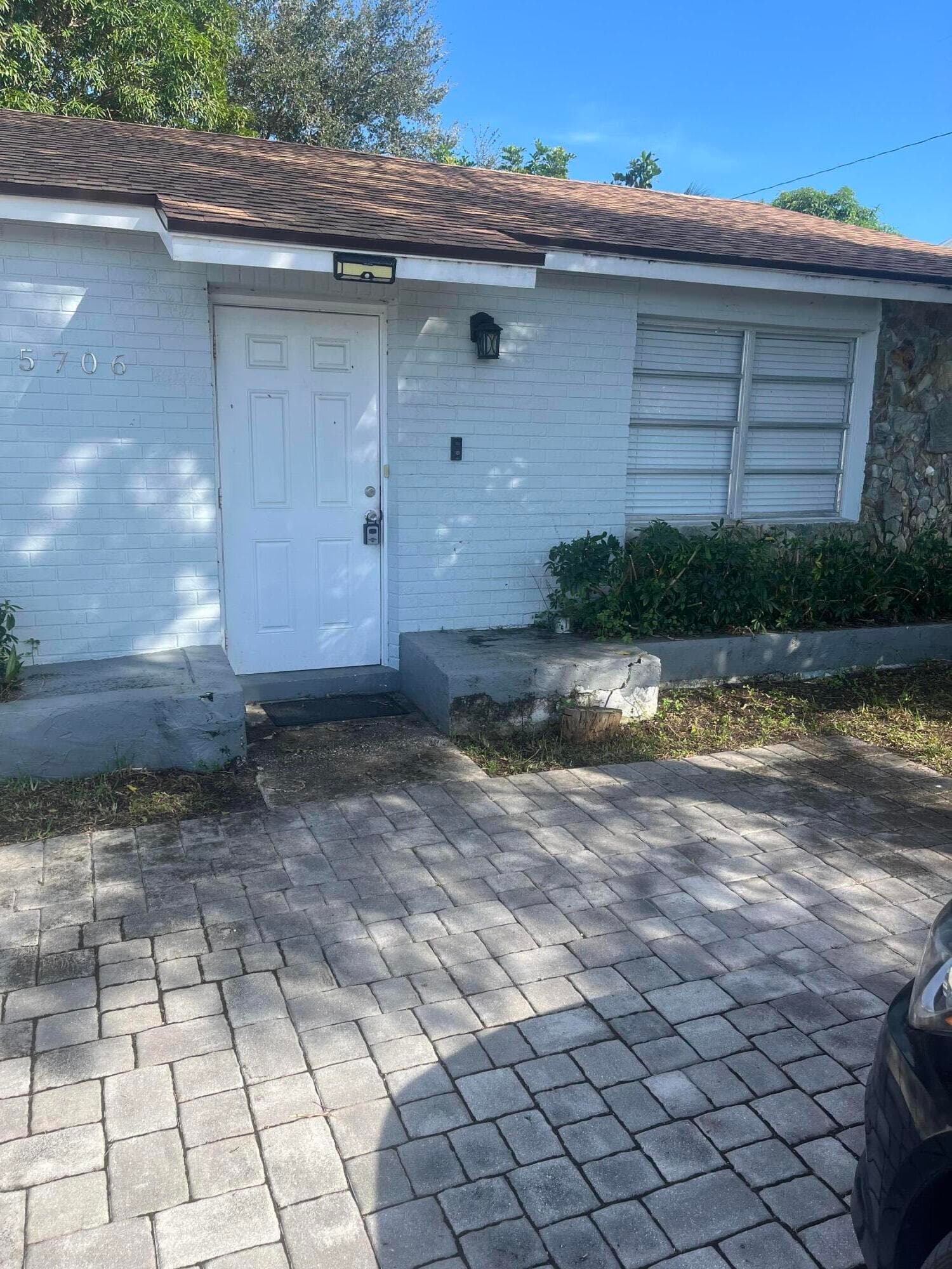 5706 Candlewood Street, Mangonia Park, FL 33407 — photo
