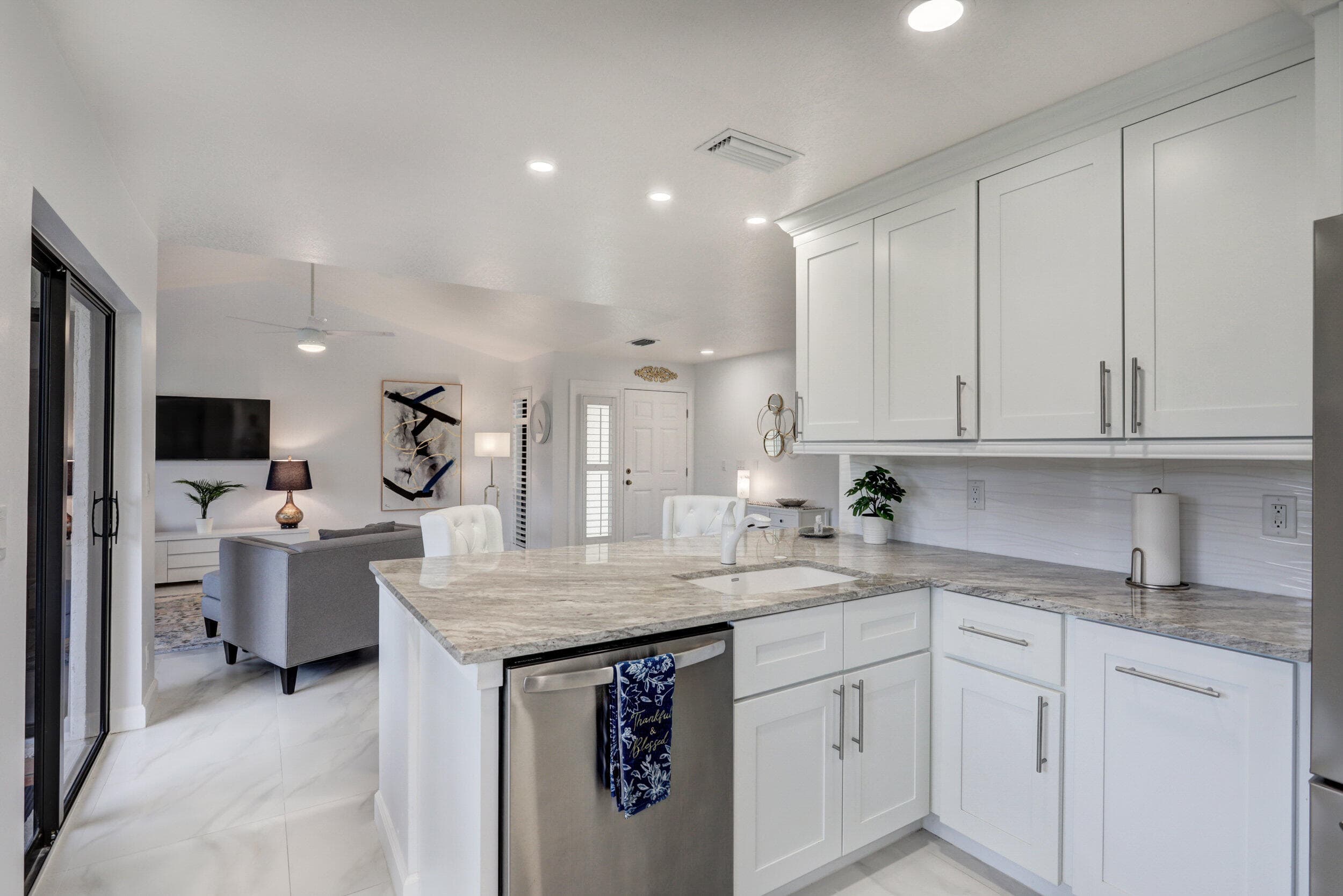 6 Lexington Lane E D, Palm Beach Gardens, FL 33418 — photo 19 of 70