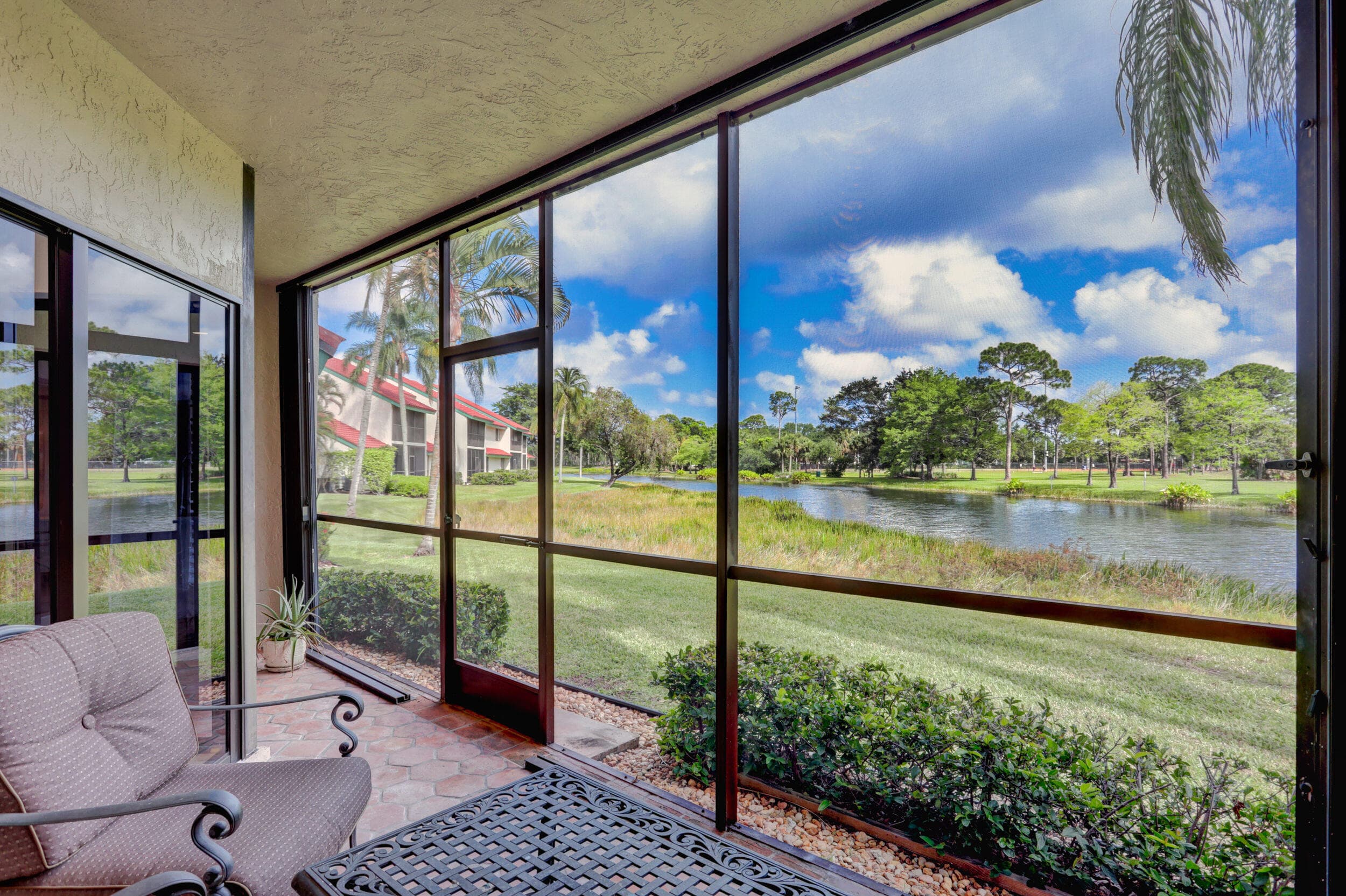 6 Lexington Lane E D, Palm Beach Gardens, FL 33418 — photo 40 of 70