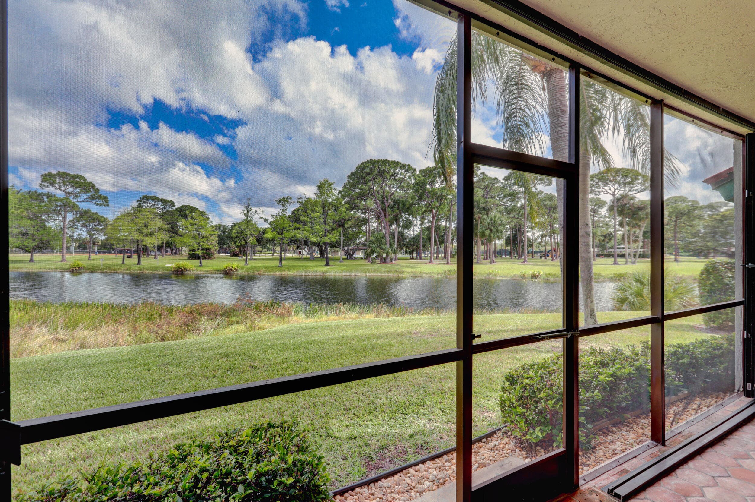 6 Lexington Lane E D, Palm Beach Gardens, FL 33418 — photo 41 of 70