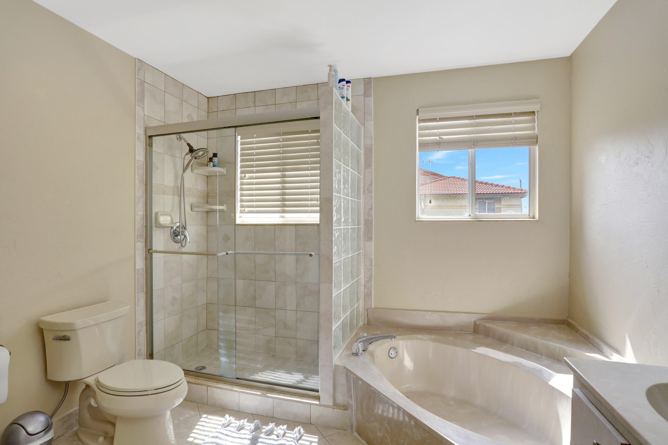 6770 Via Regina, Boca Raton, FL 33433 — photo 11 of 25