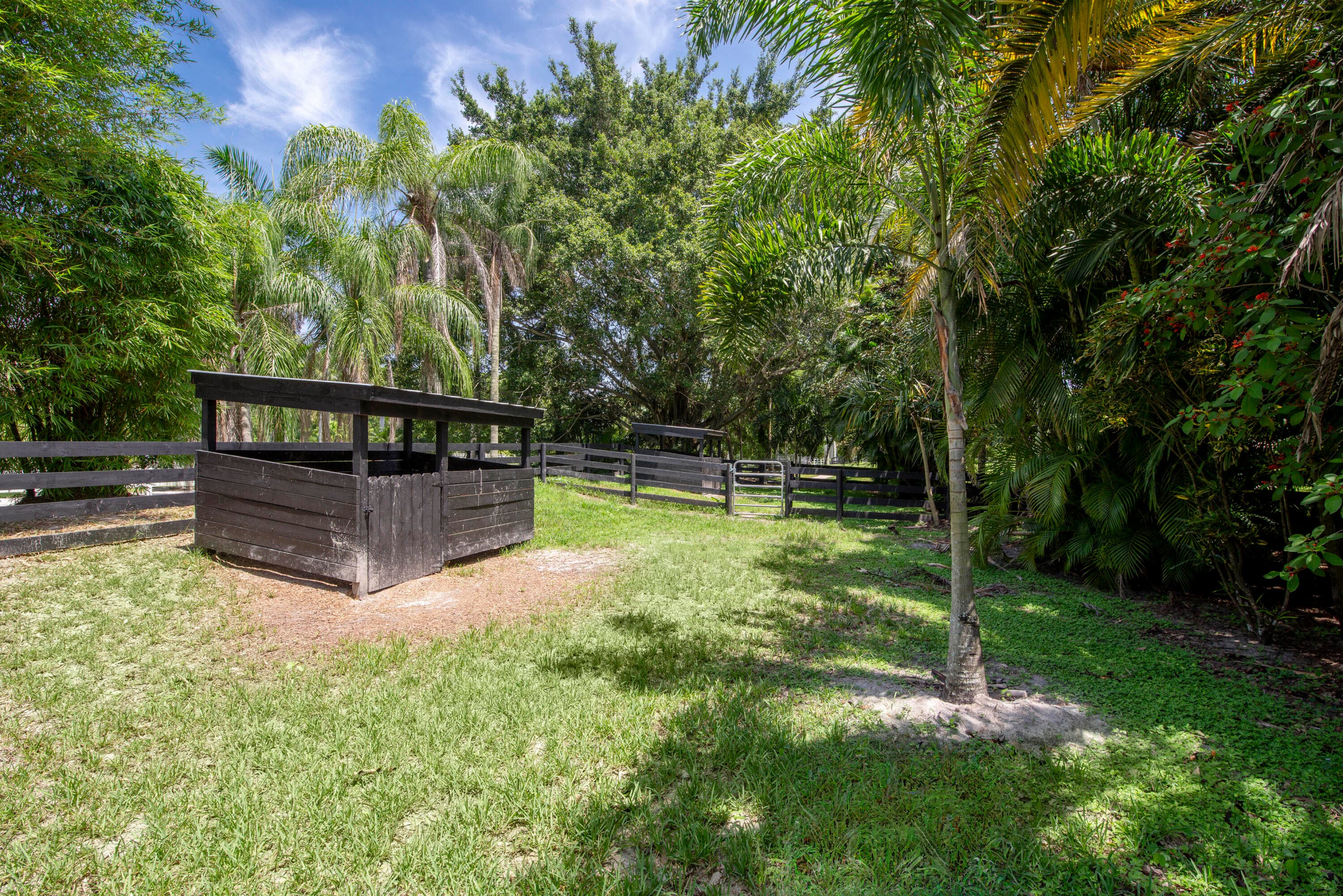 13395 Running Water Road, Palm Beach Gardens, FL 33418 — photo 89 of 117