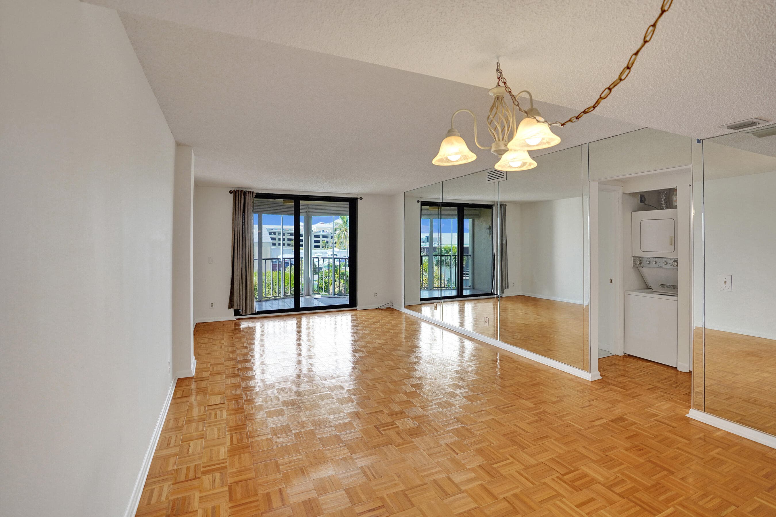 890 N Federal Highway 410, Lantana, FL 33462 — photo 15 of 54