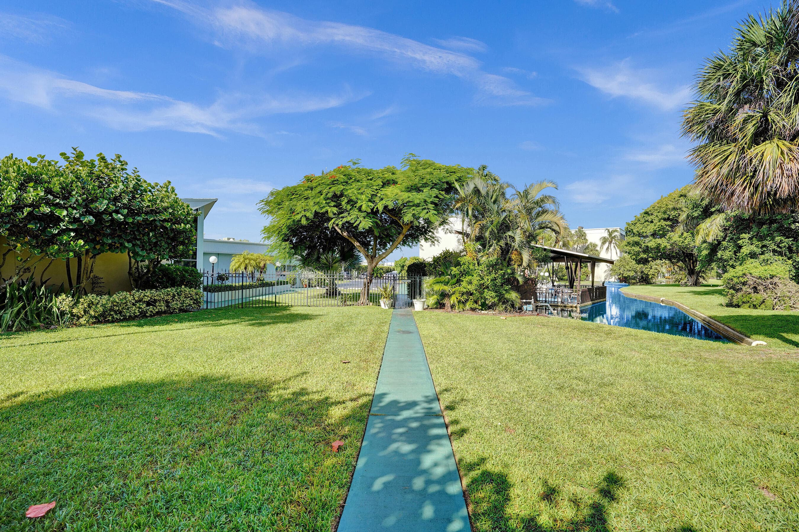 890 N Federal Highway 410, Lantana, FL 33462 — photo 43 of 54