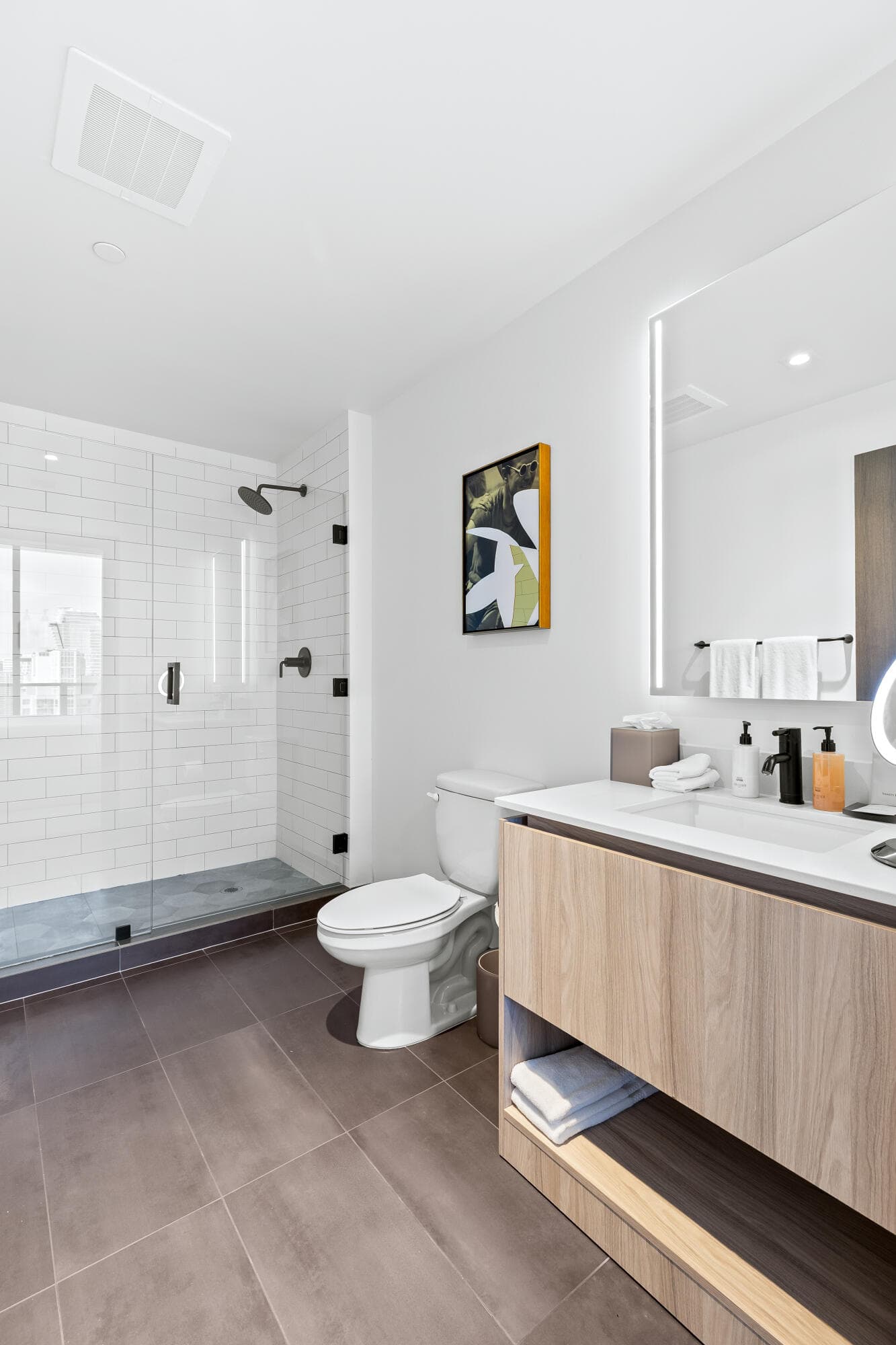 398 NE 5th Street 4618, Miami, FL 33132 — photo 35 of 80