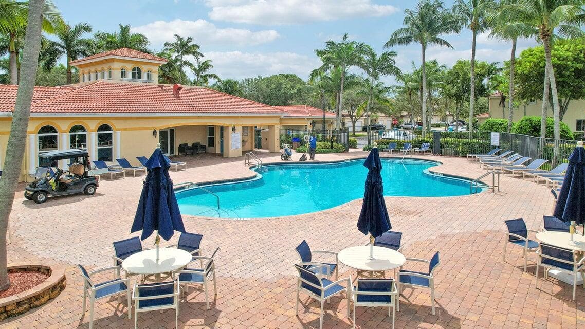 2850 S Oasis Drive, Boynton Beach, FL 33426 — photo 45 of 52