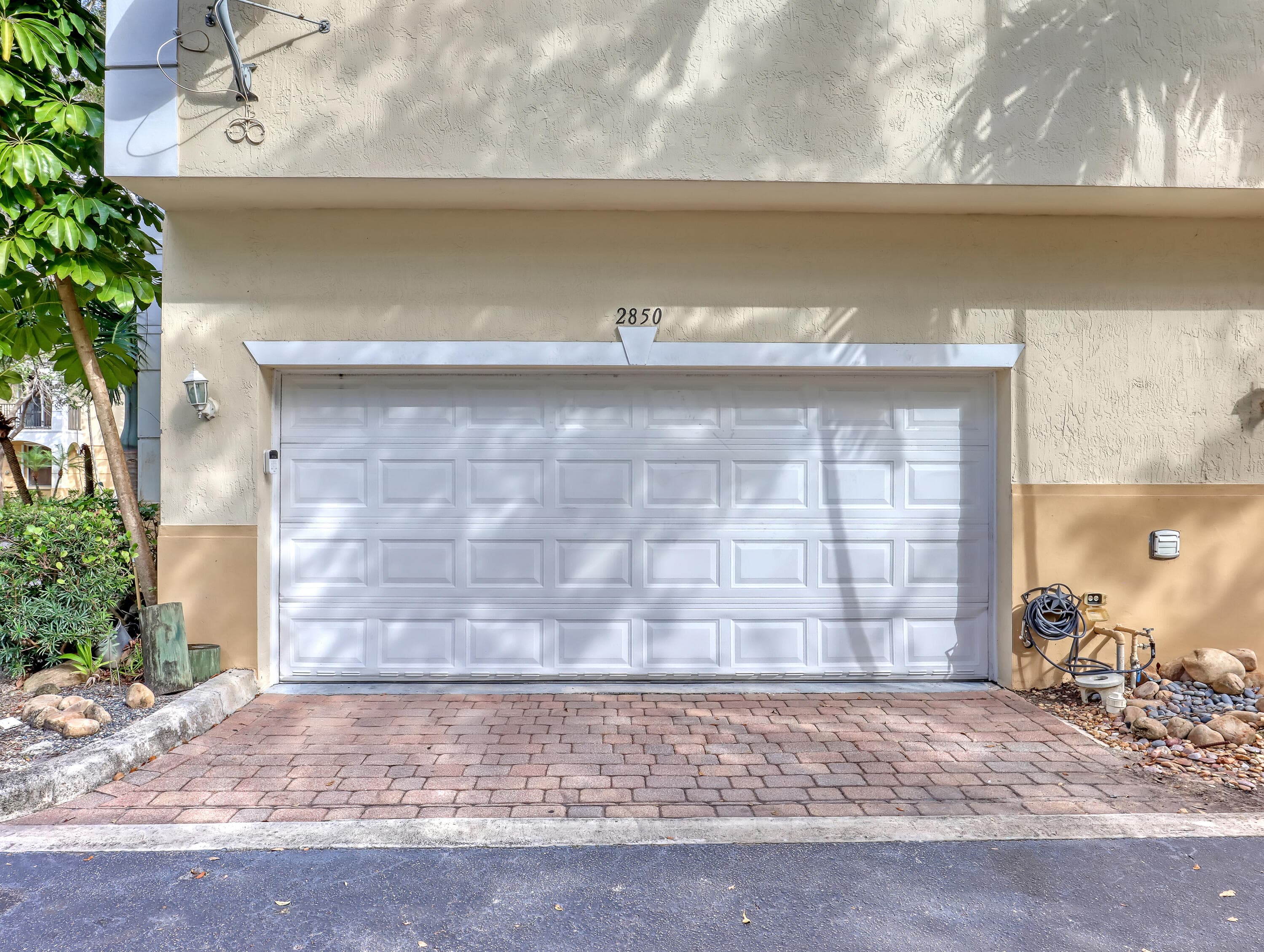 2850 S Oasis Drive, Boynton Beach, FL 33426 — photo 7 of 52
