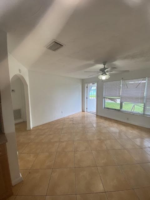 2930 NE 10 Terrace, Pompano Beach, FL 33064 — photo 3 of 25
