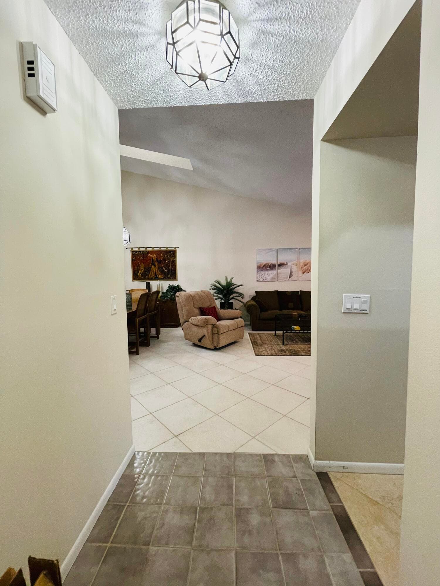 354 SW 28th Avenue, Delray Beach, FL 33445 — photo 6 of 55
