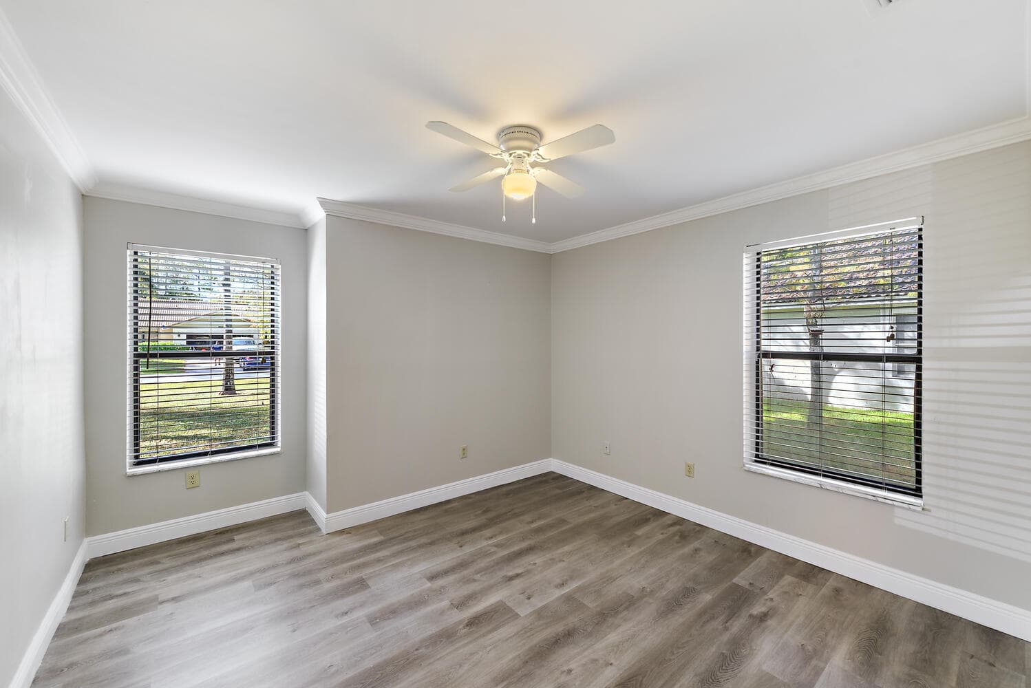 916 Daffodil Drive, Wellington, FL 33414 — photo 16 of 32