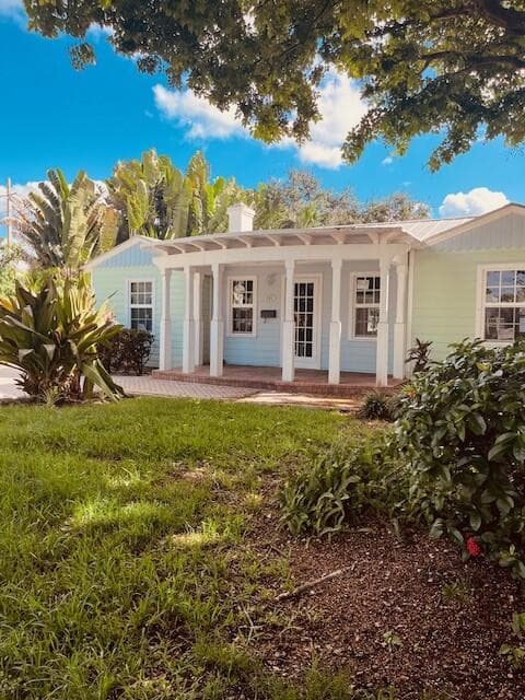 131 N Swinton Avenue, Delray Beach, FL 33444 — photo 1 of 4