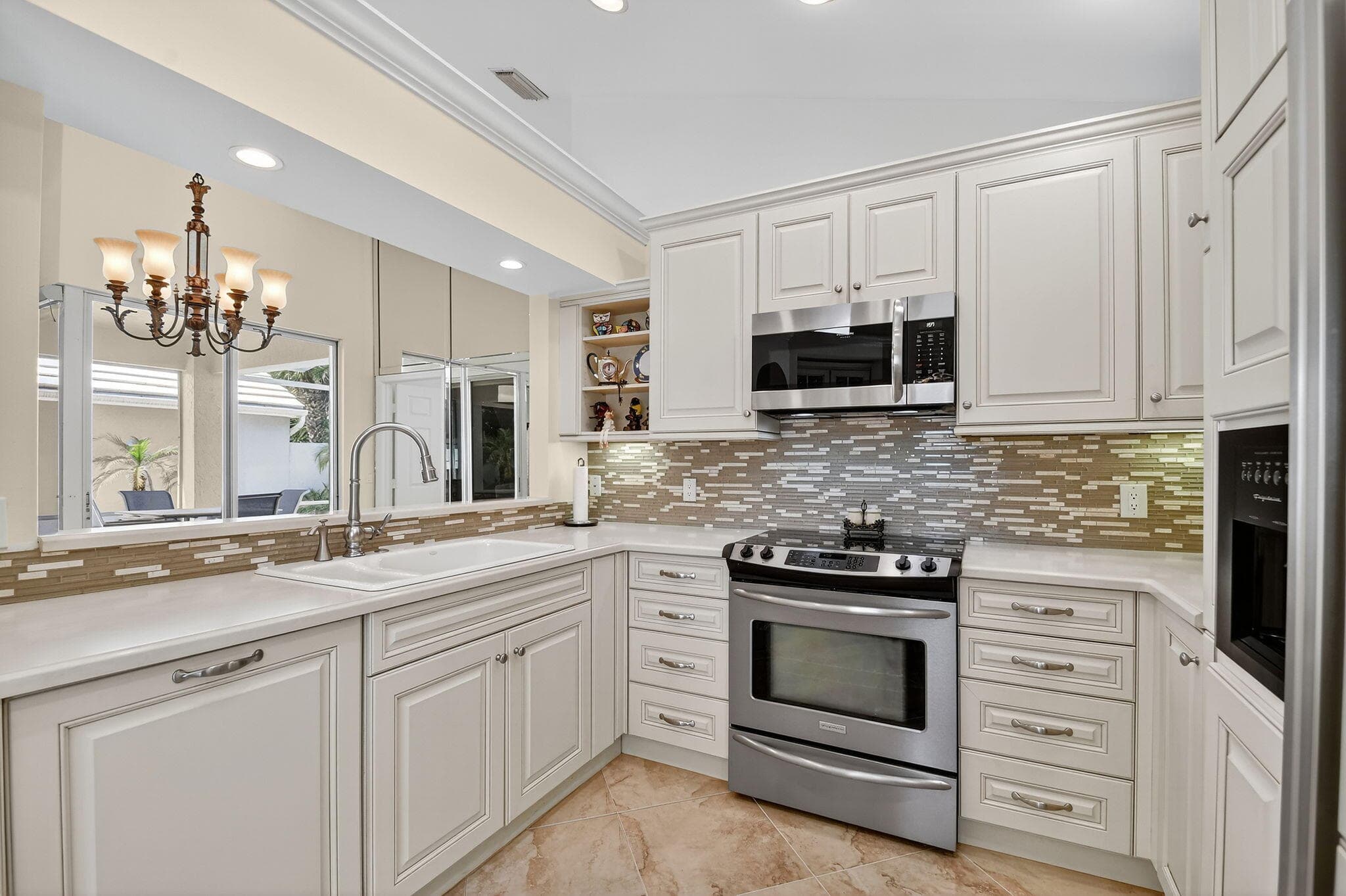 9333 Heathridge Drive, West Palm Beach, FL 33411 — photo 16 of 64