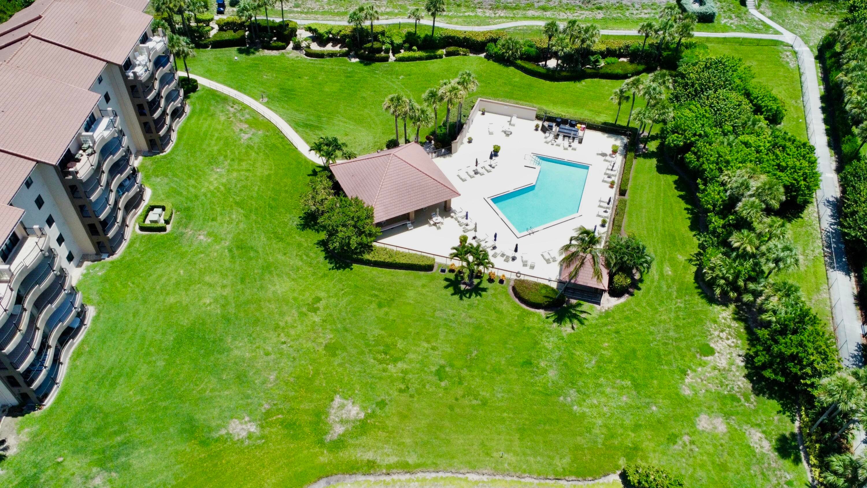 401 Ocean Bluffs Boulevard 205, Jupiter, FL 33477 — photo 26 of 42