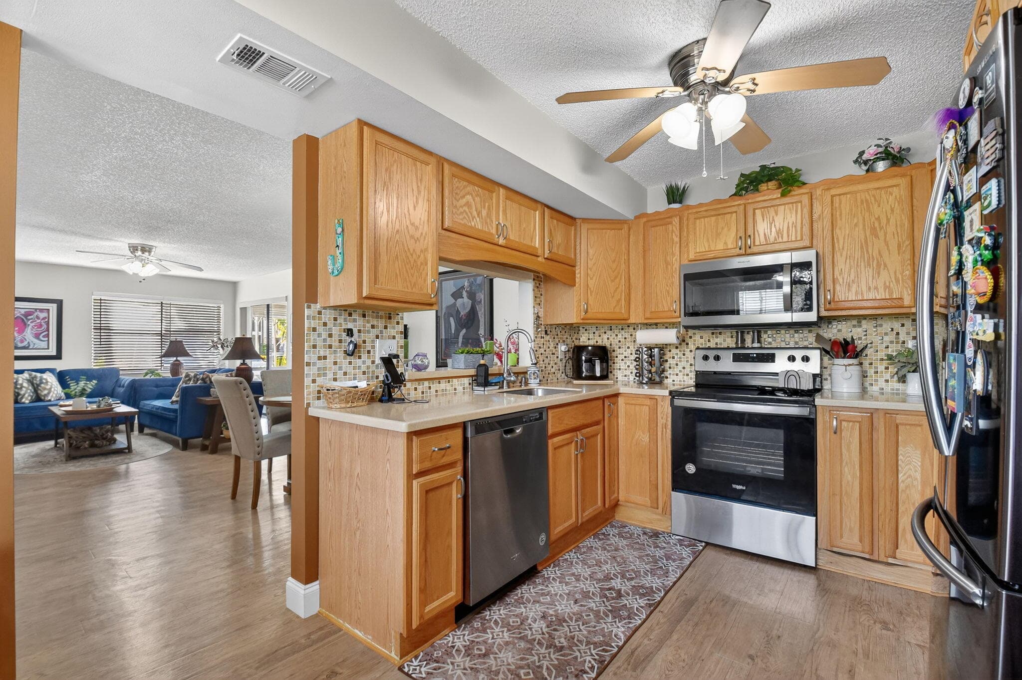 7642 Tahiti Lane 101, Lake Worth, FL 33467 — photo 4 of 15
