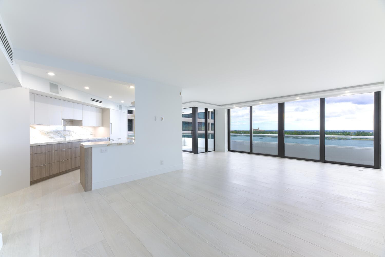 525 S Flagler Drive 11a, West Palm Beach, FL 33401 — photo 1 of 45