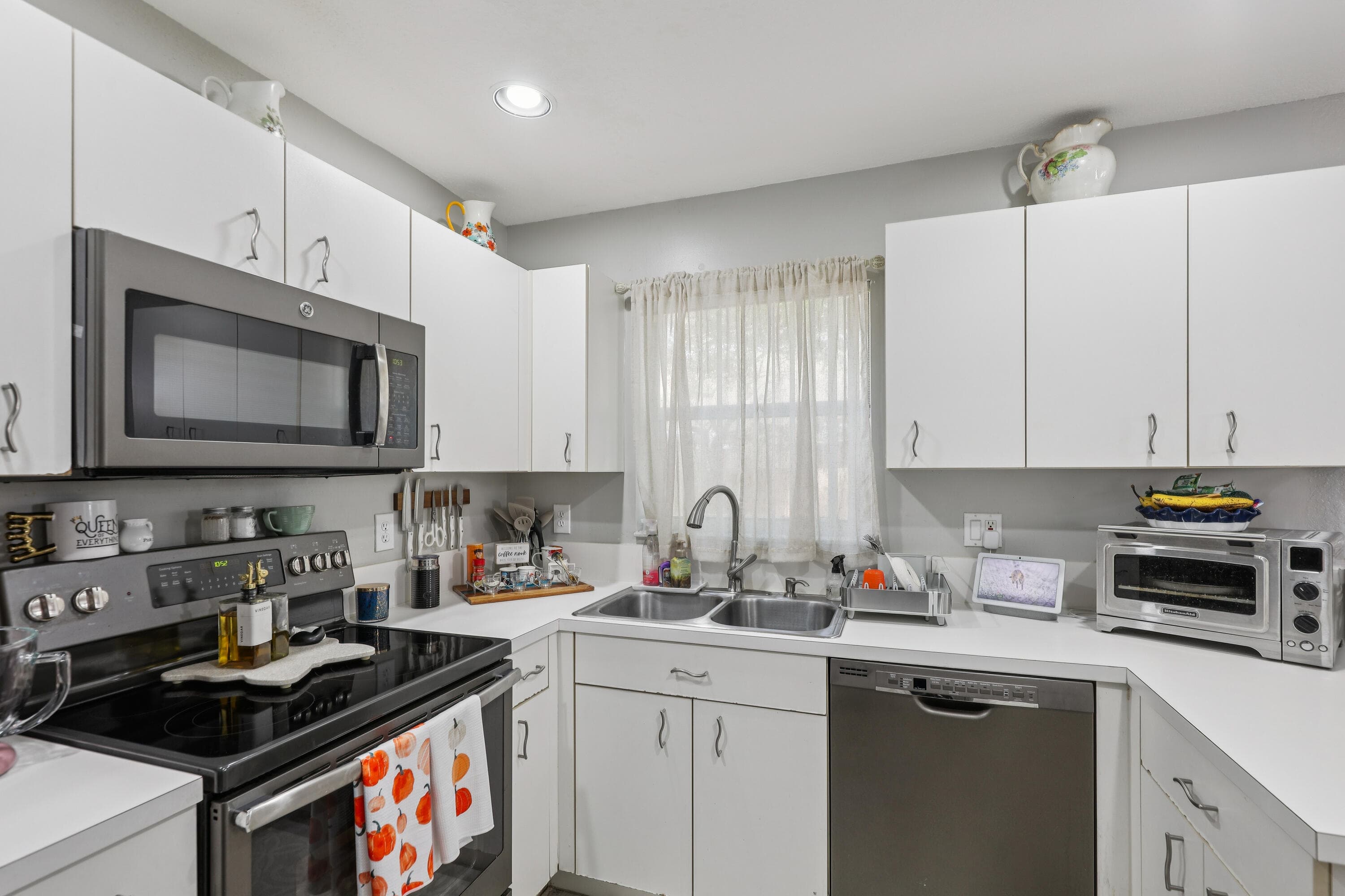2837 NW 99th Terrace, Sunrise, FL 33322 — photo 11 of 39