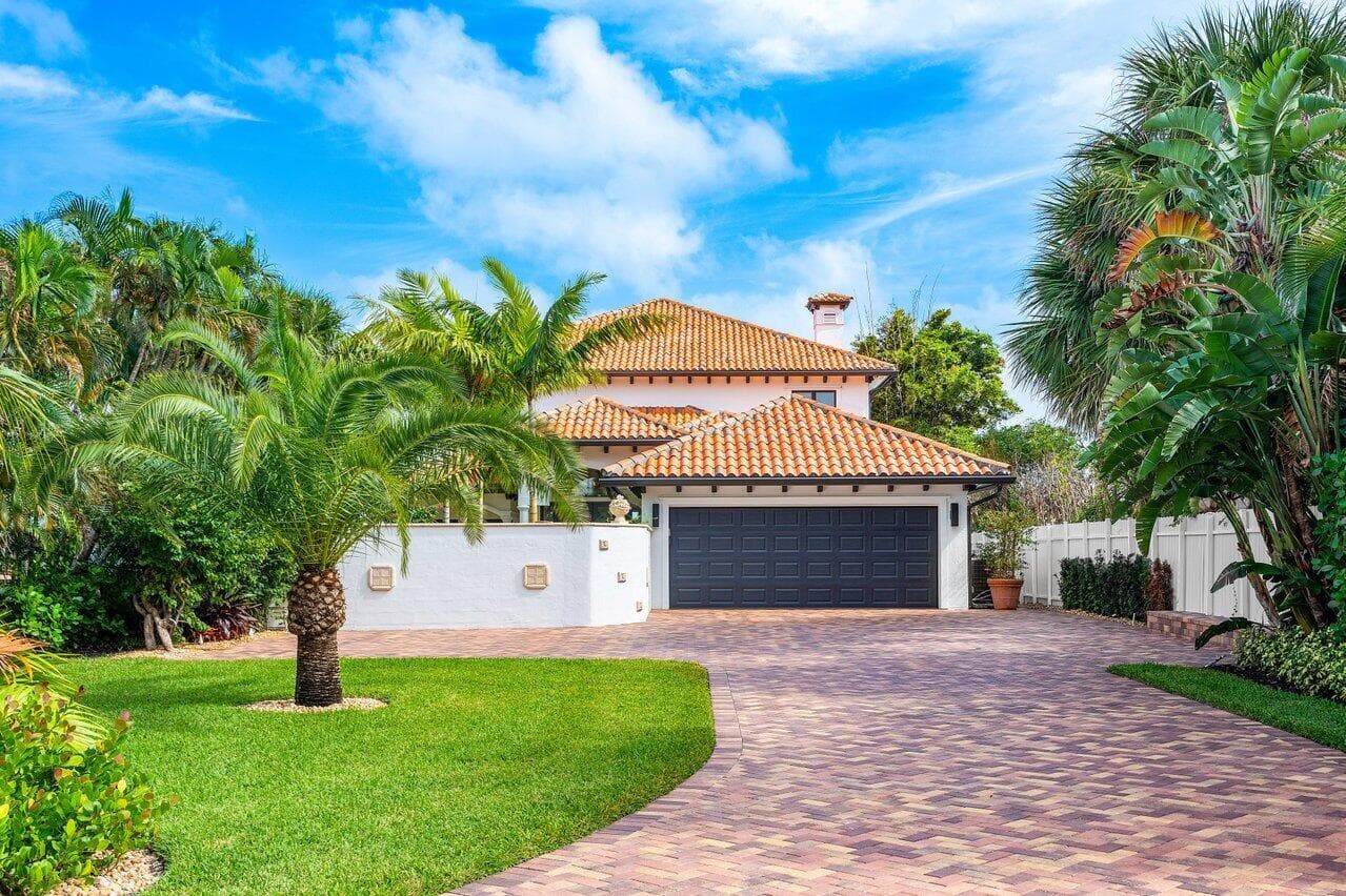 1 S 18th Avenue S, Lake Worth Beach, FL 33460 — photo 4 of 85