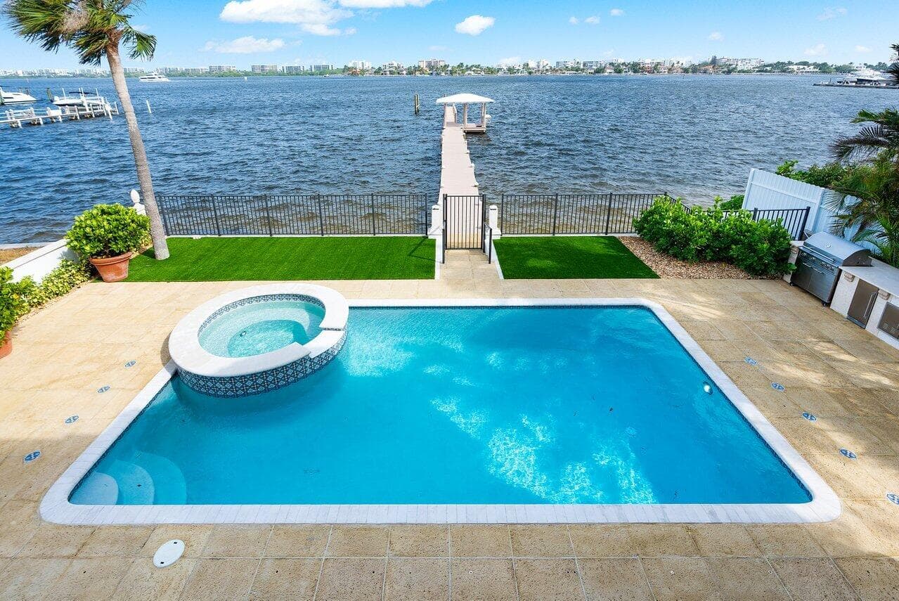 1 S 18th Avenue S, Lake Worth Beach, FL 33460 — photo 37 of 85