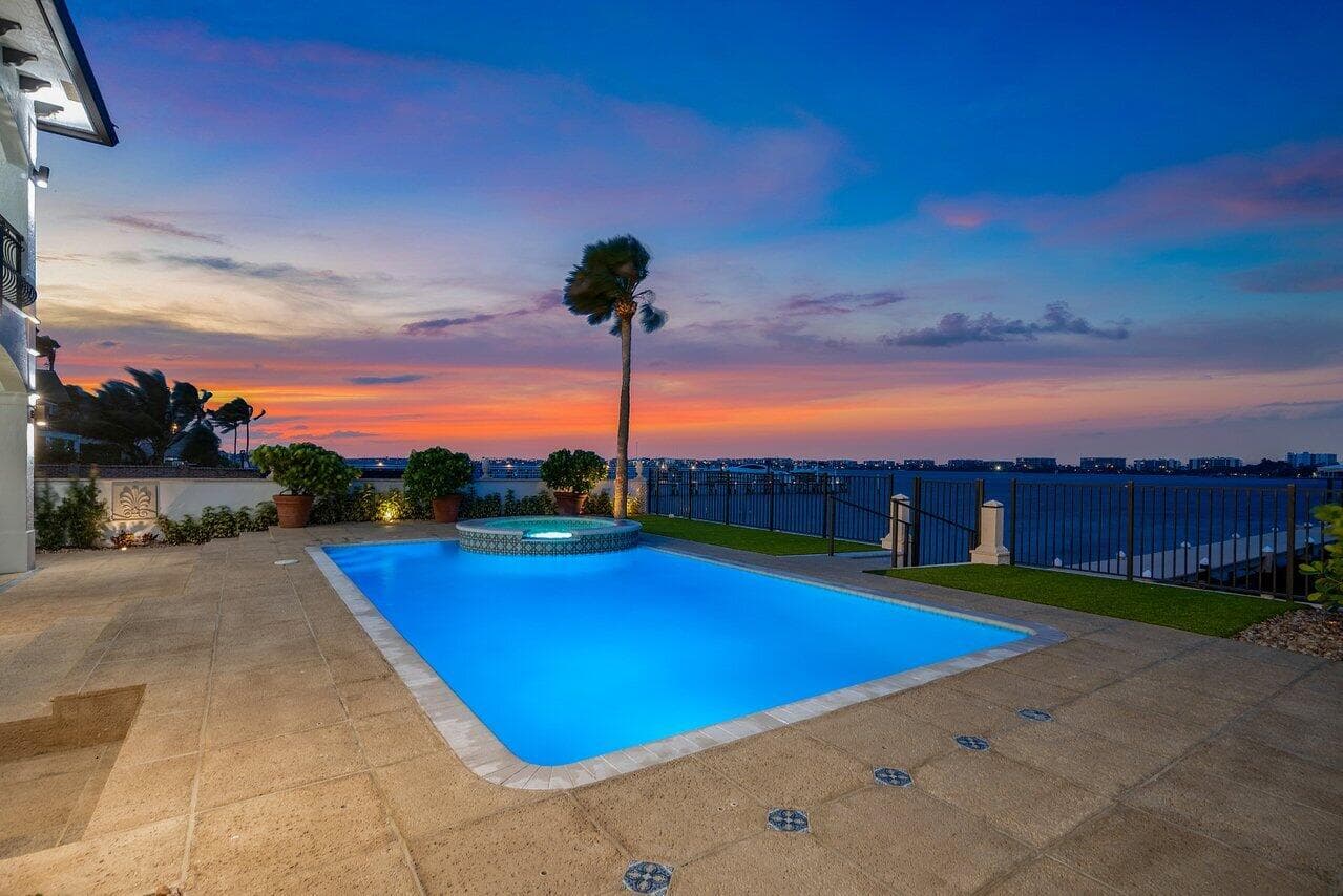 1 S 18th Avenue S, Lake Worth Beach, FL 33460 — photo 77 of 85