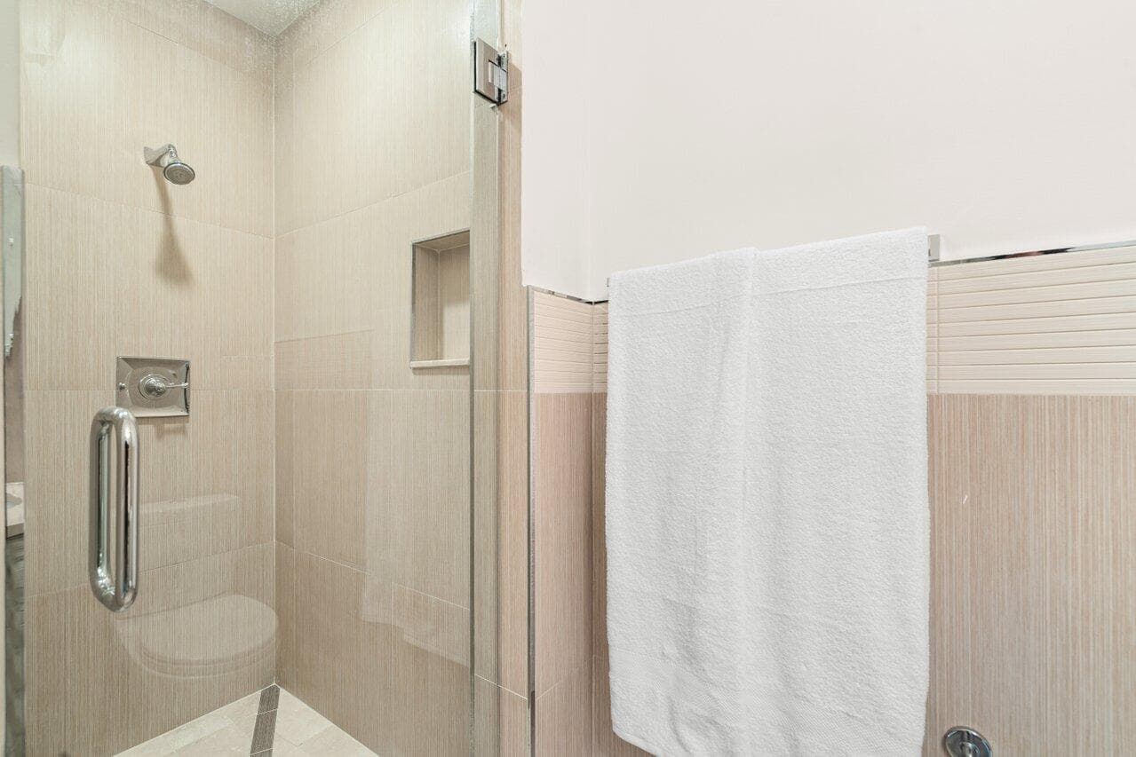 3000 S Highway A1a 302, Jupiter, FL 33477 — photo 32 of 49