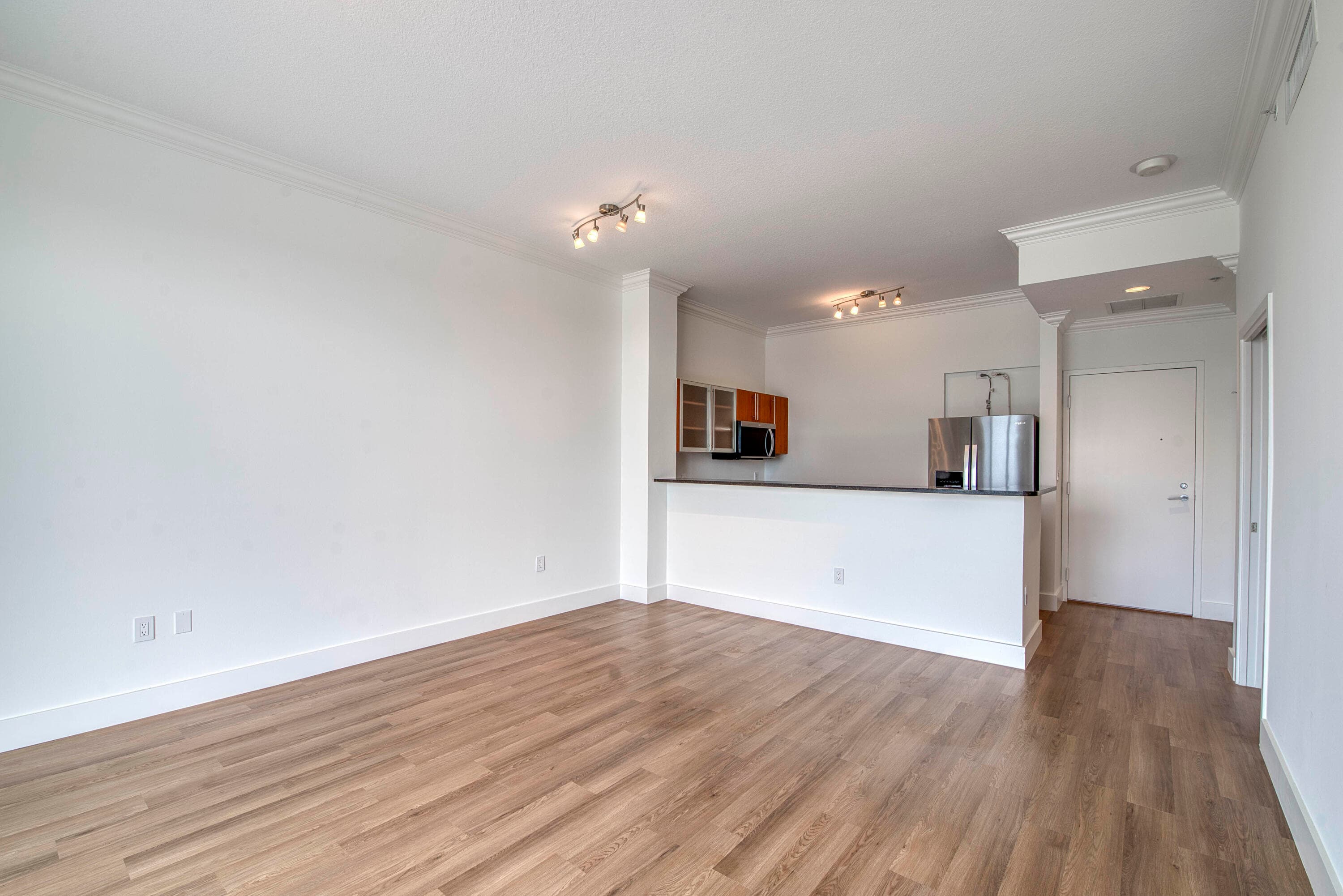 1551 N Flagler Drive Ph8, West Palm Beach, FL 33401 — photo 13 of 40