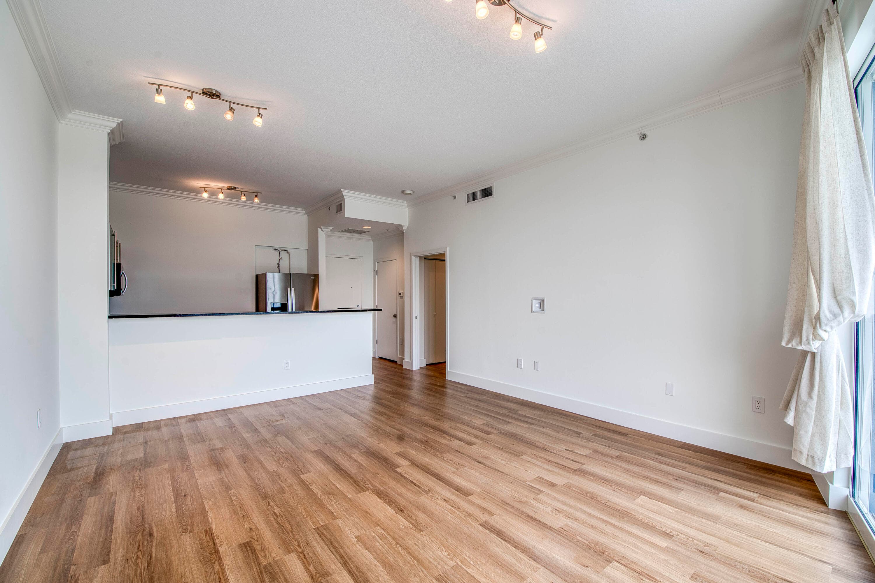 1551 N Flagler Drive Ph8, West Palm Beach, FL 33401 — photo 14 of 40