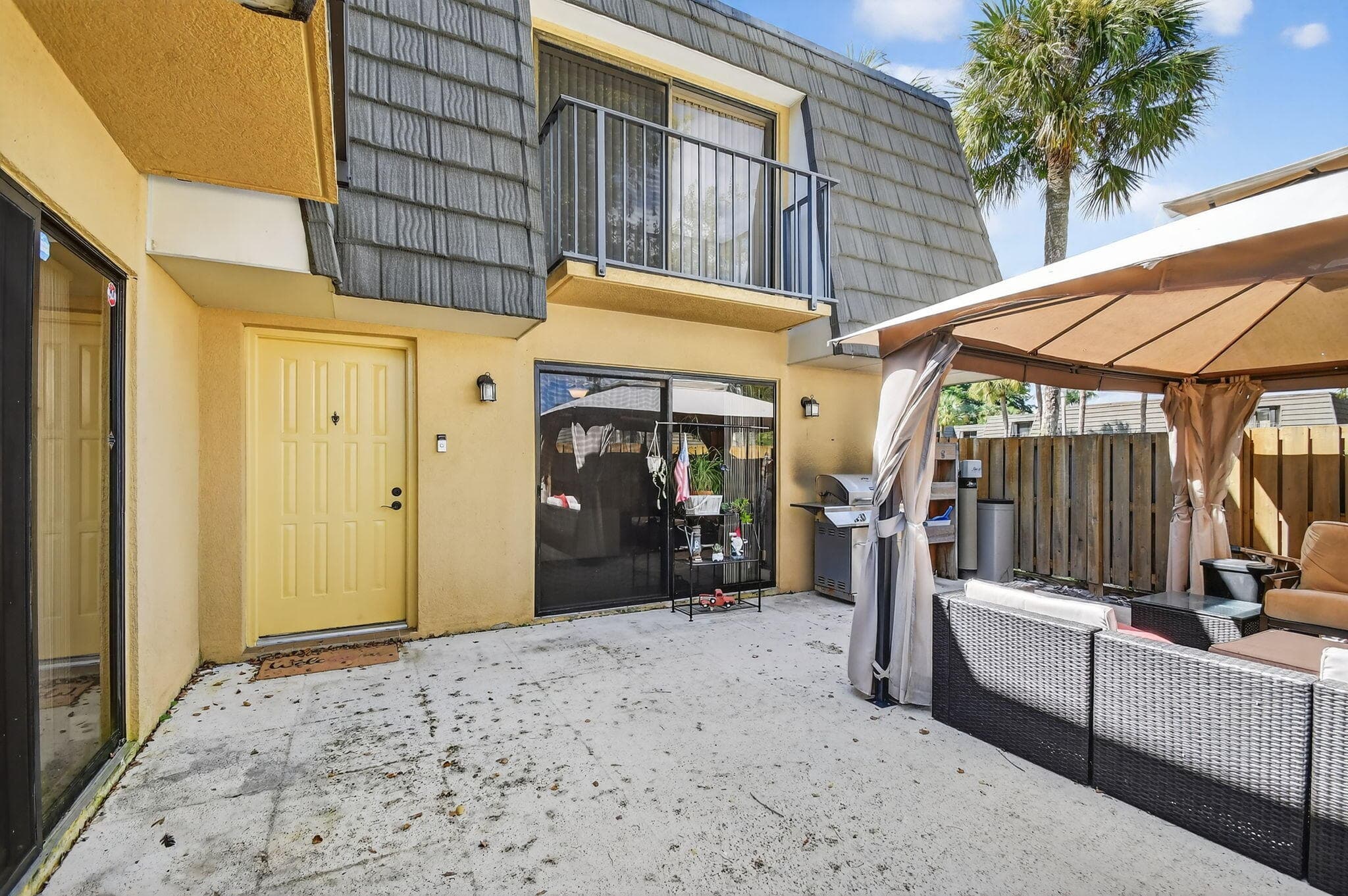 2409 24th Way, West Palm Beach, FL 33407 — photo 3 of 57