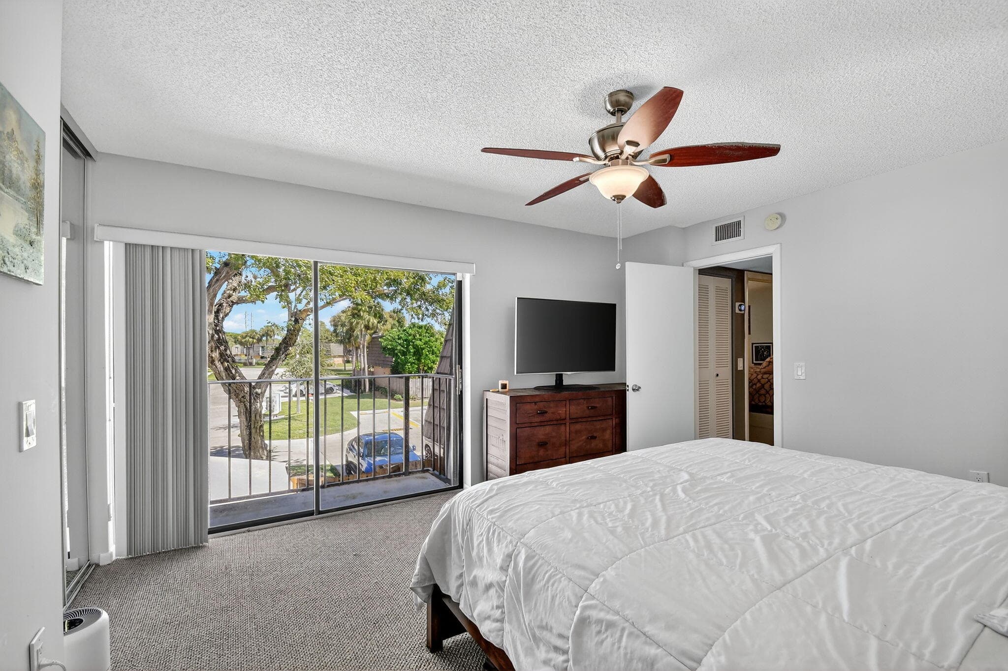 2409 24th Way, West Palm Beach, FL 33407 — photo 27 of 57