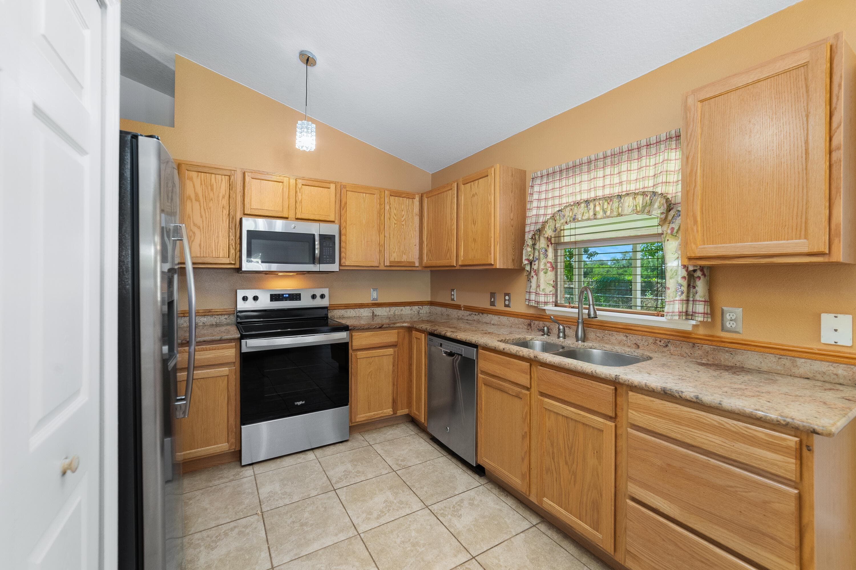1165 SE 40th Avenue, Okeechobee, FL 34974 — photo 4 of 35