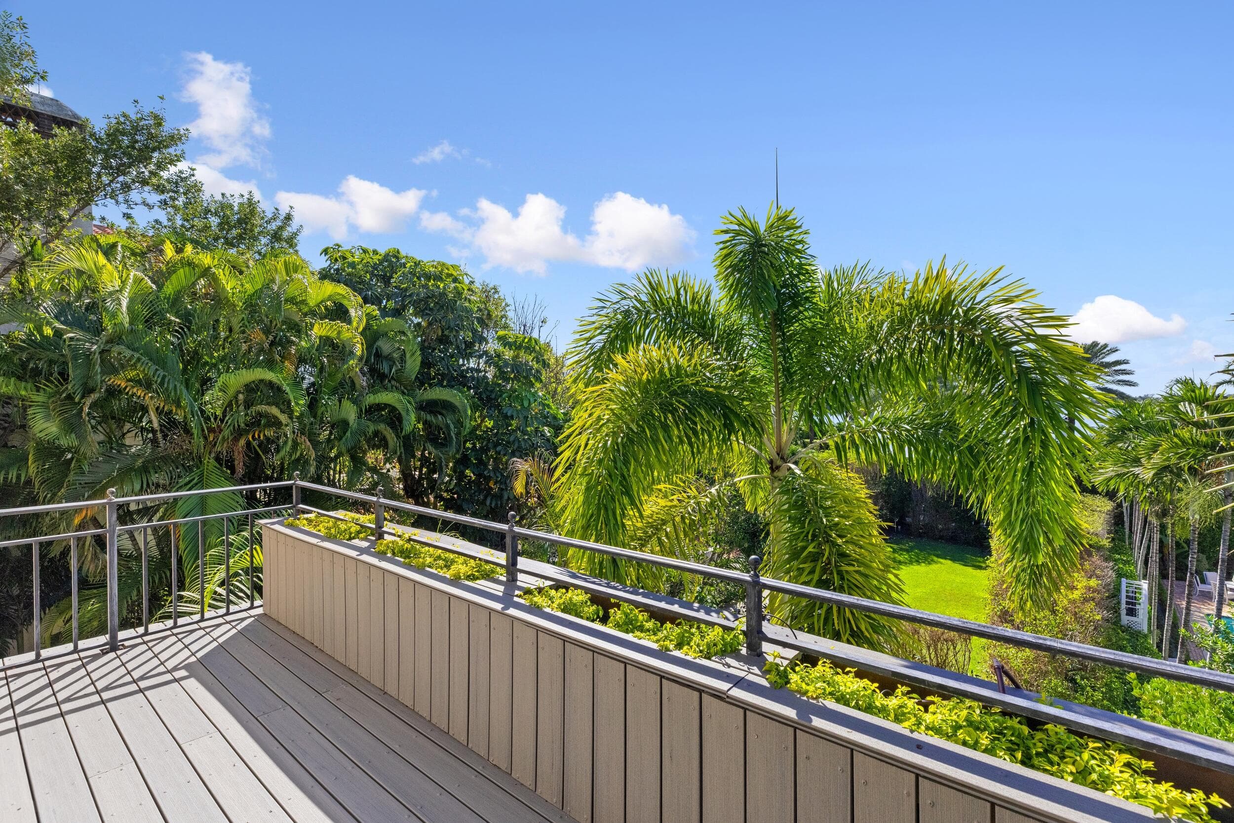 1550 S Ocean Boulevard, Palm Beach, FL 33480 — photo 23 of 24