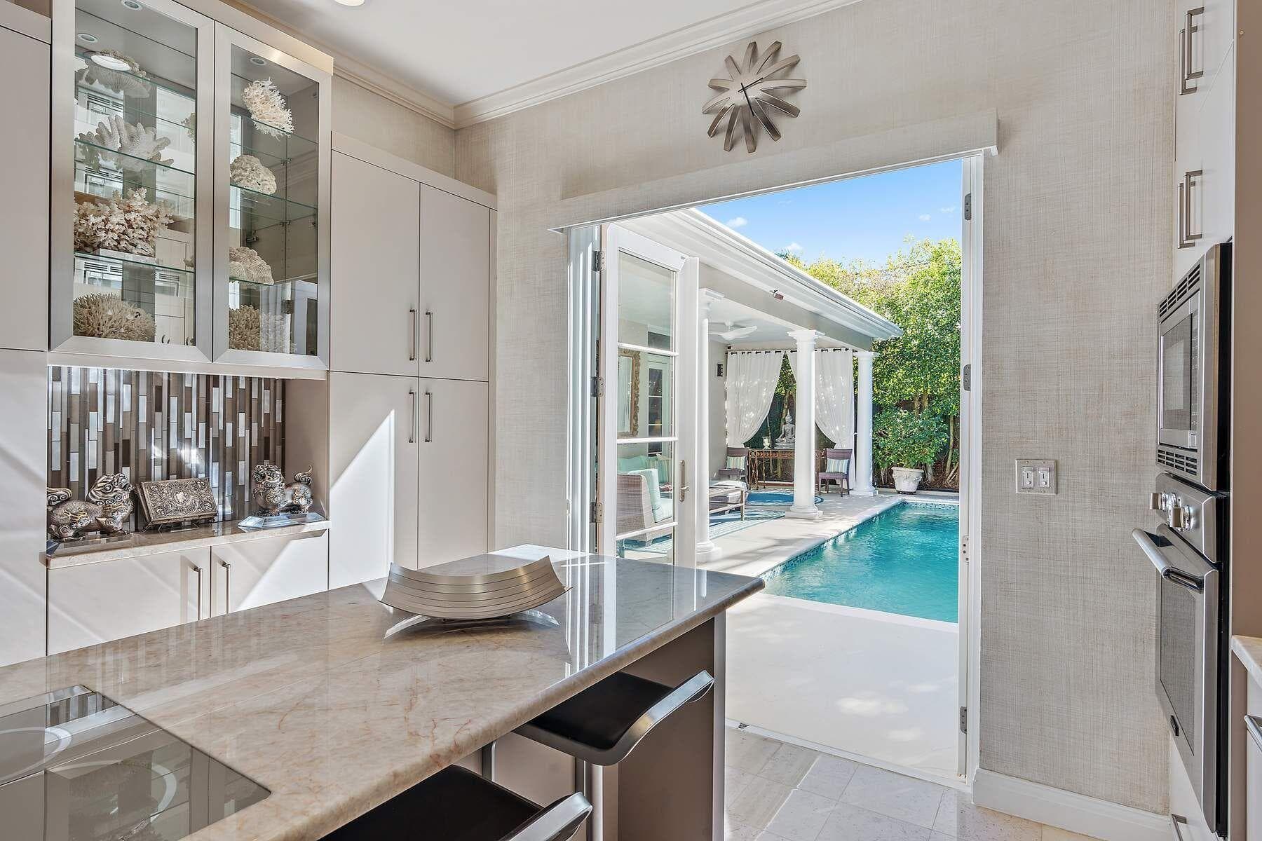 710 N County Road, Palm Beach, FL 33480 — photo 16 of 54