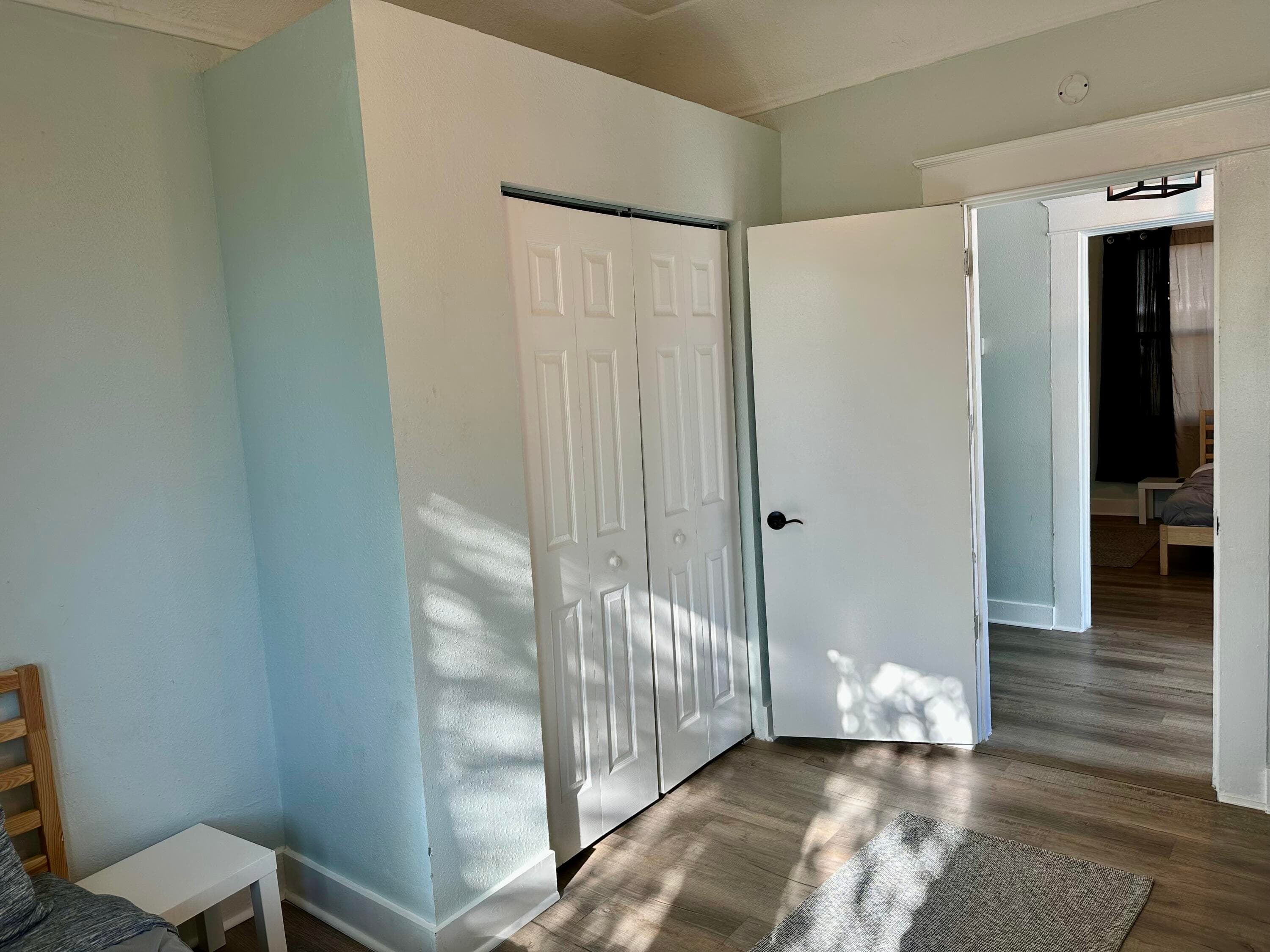 1504 E 33rd Avenue, Tampa, FL 33610 — photo 9 of 33
