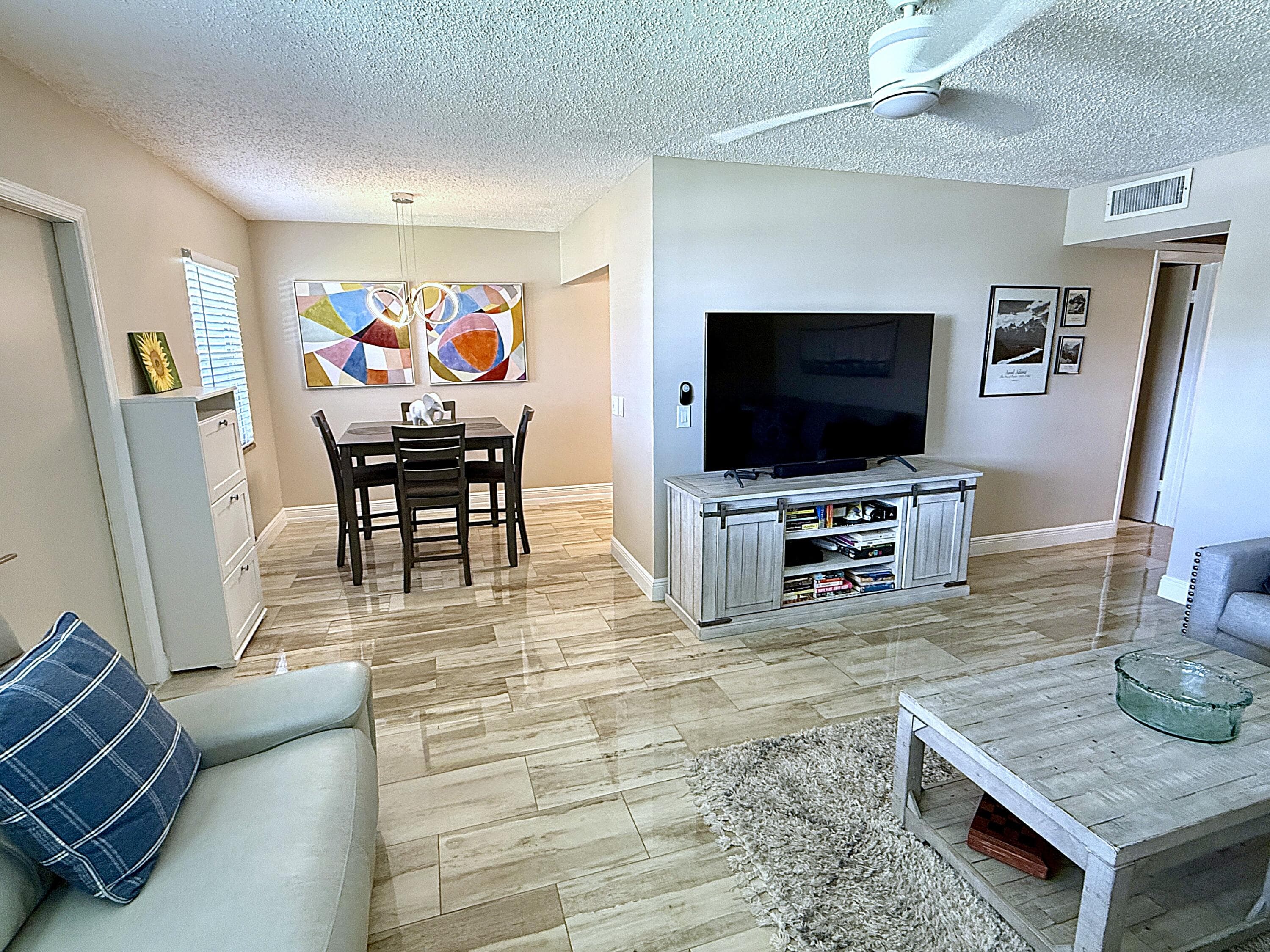 359 Oakridge T, Deerfield Beach, FL 33442 — photo 10 of 70