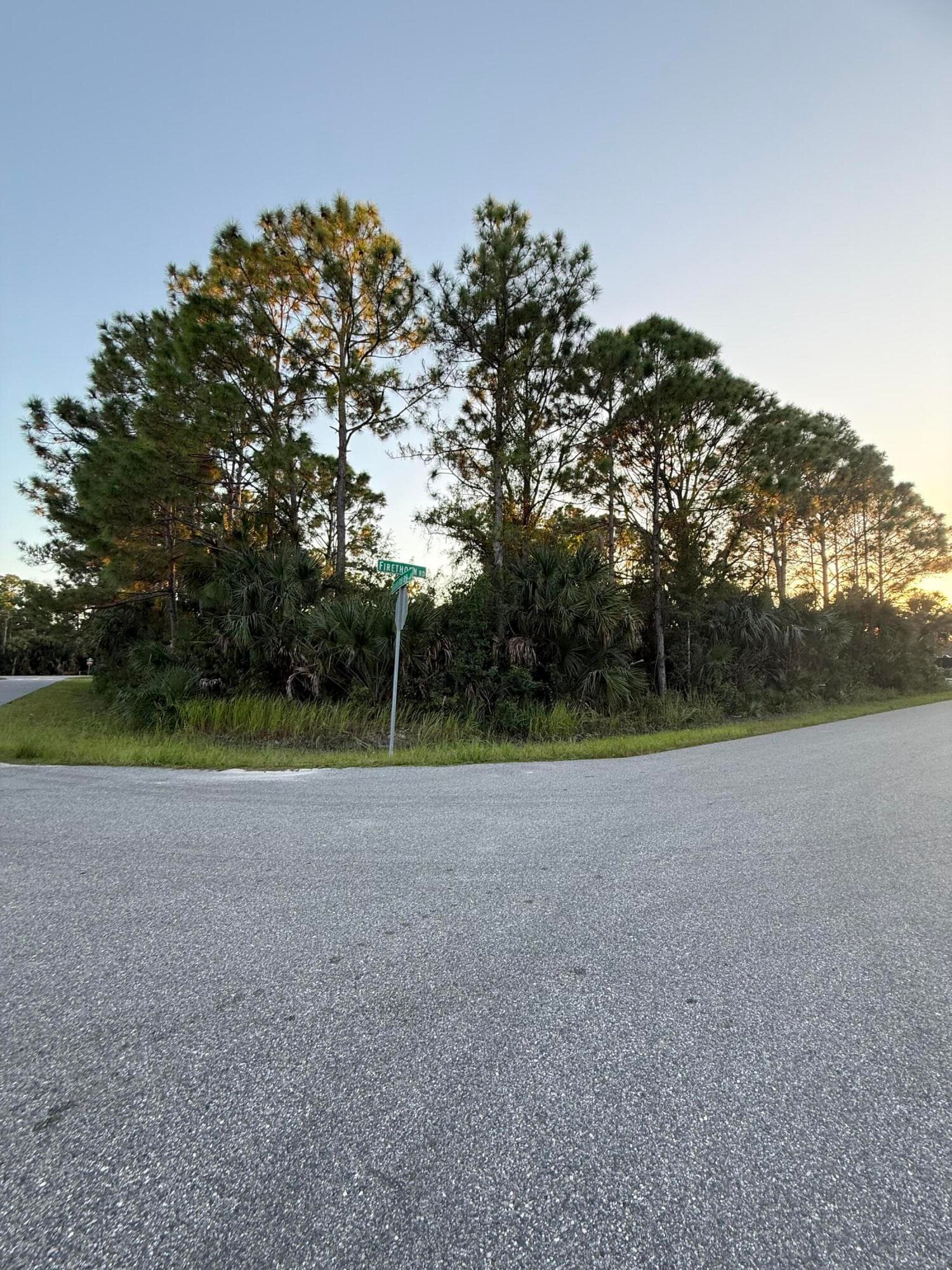 1832 Firethorn Road NW, Palm Bay, FL 32907 — photo 1 of 5