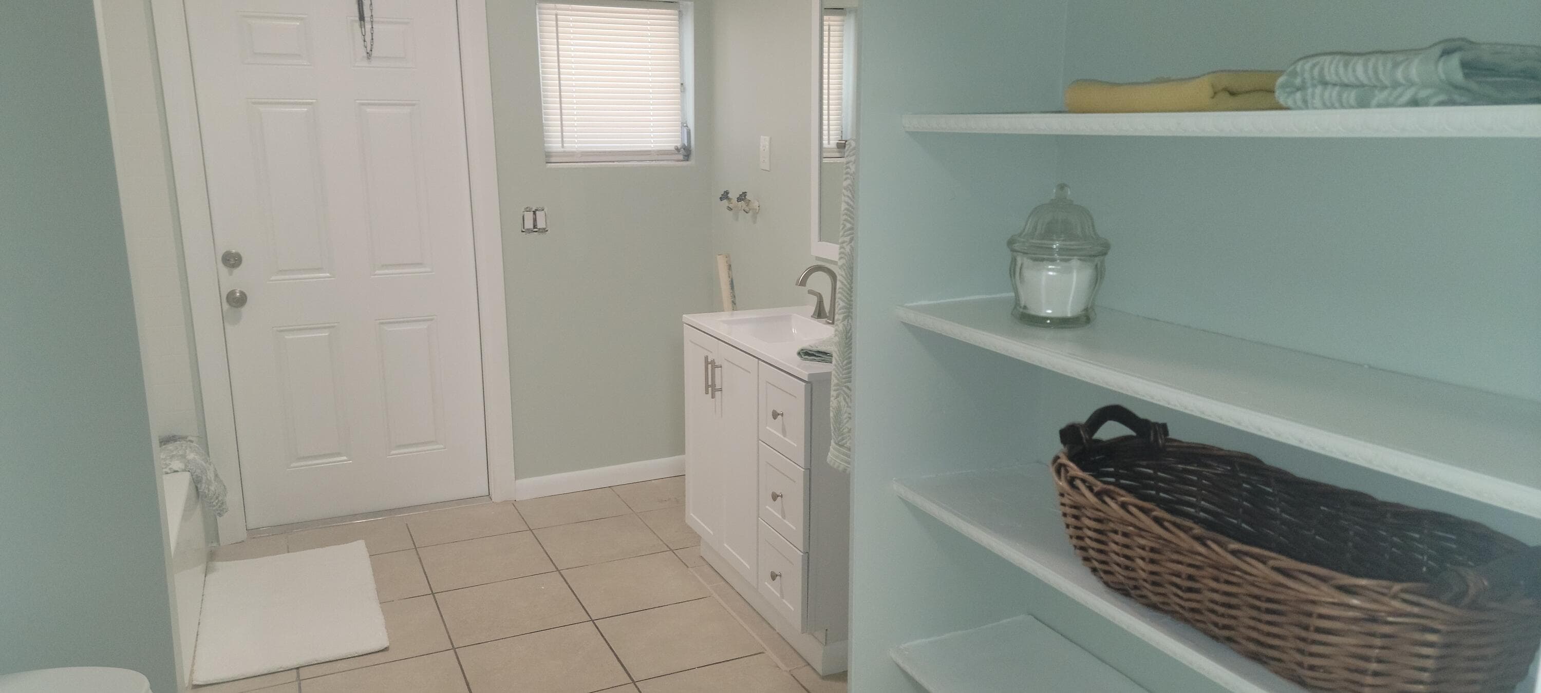 1806 22nd Avenue, Vero Beach, FL 32960 — photo 4 of 8