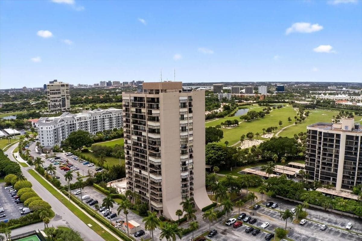 2425 Presidential Way 1502, West Palm Beach, FL 33401 — photo 16 of 16