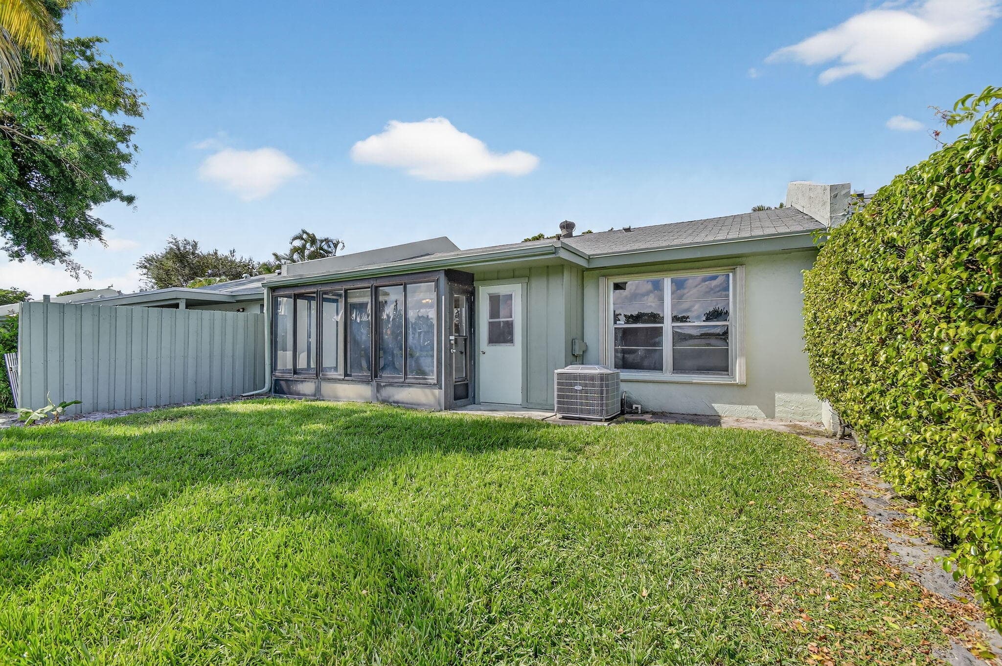 20 Camden Lane, Boynton Beach, FL 33426 — photo 7 of 67